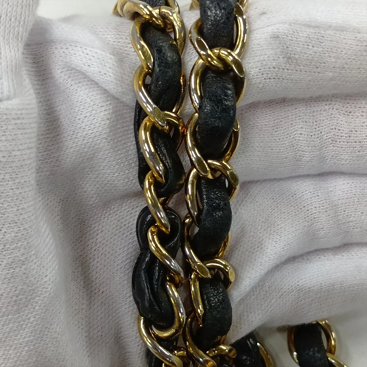[Individually packaged] Chanel Matelassé 25 Lambskin Double Flap Double Chain Bag, Black with Gold Hardware, 20181999, Serial Number in the 20s, A01112 — view 12