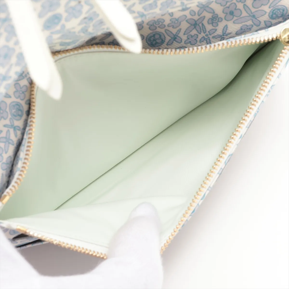 Monogram Fleurie Portefeuille Insolite M60227 CA0180 Blue x Brown Round Zip Wallet — view 5