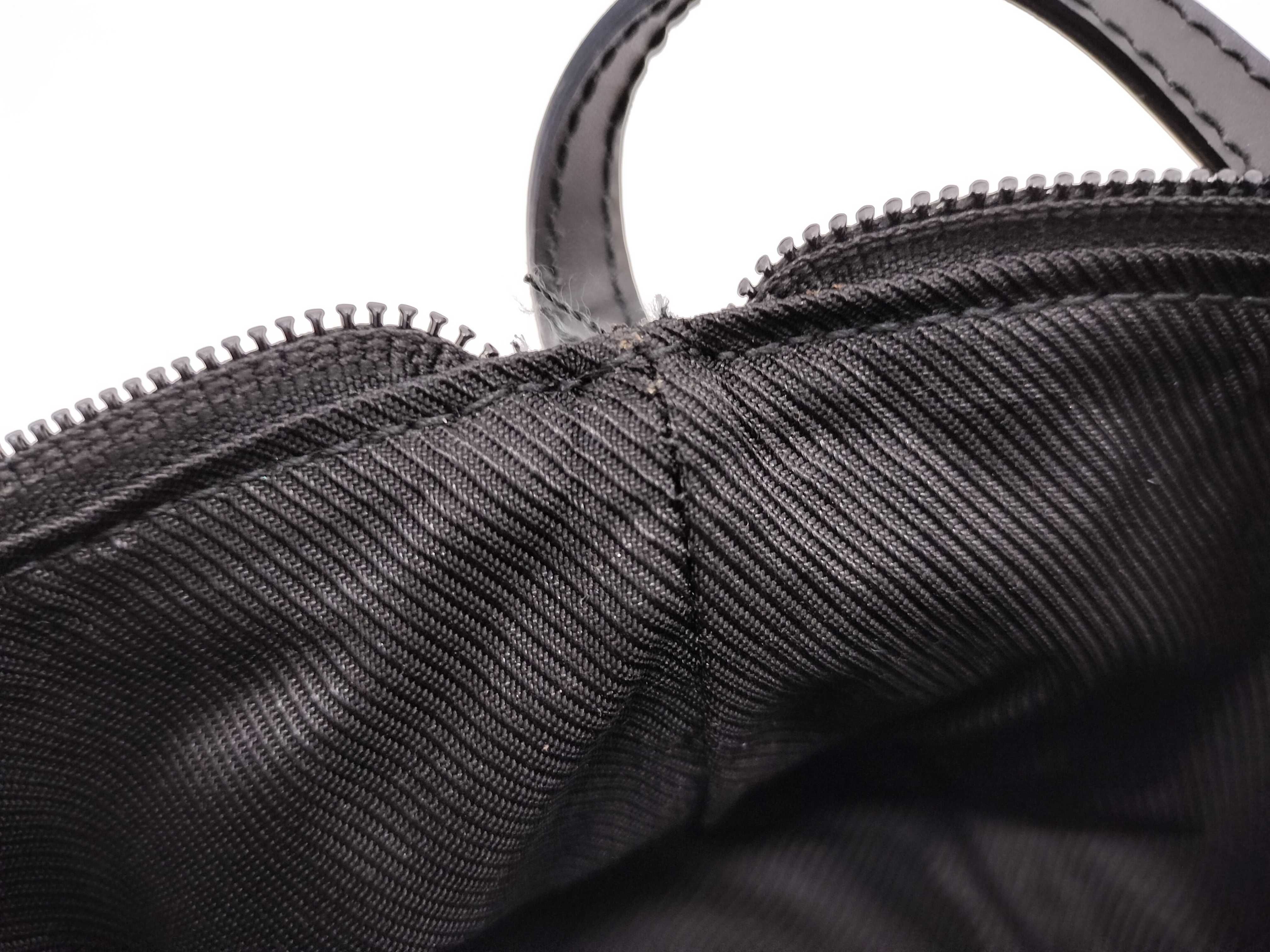 GG Canvas Mini Pouch, Black, with Dust Bag. — view 9