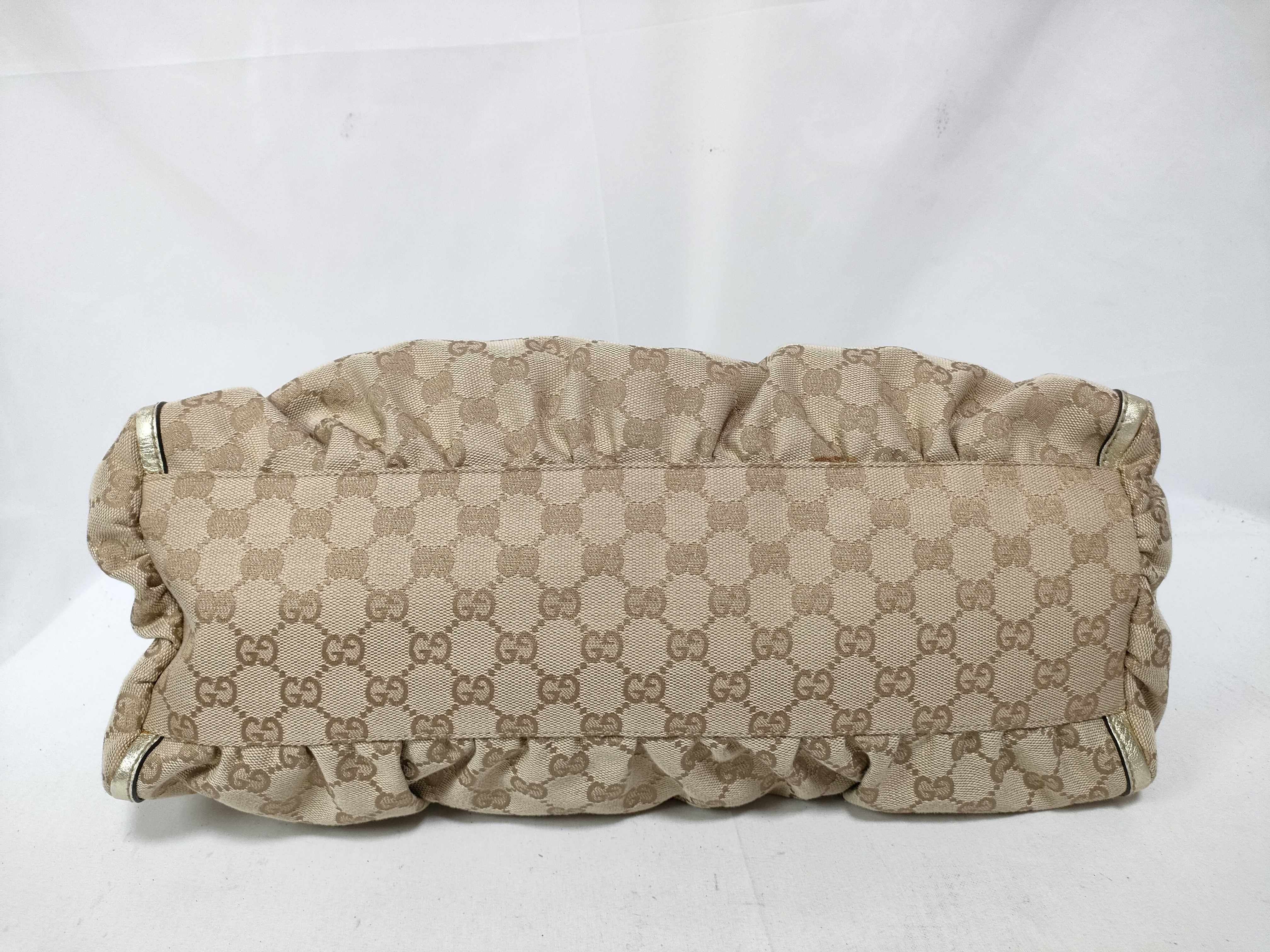 189833 GG Canvas Abbey One-Shoulder Bag — view 3