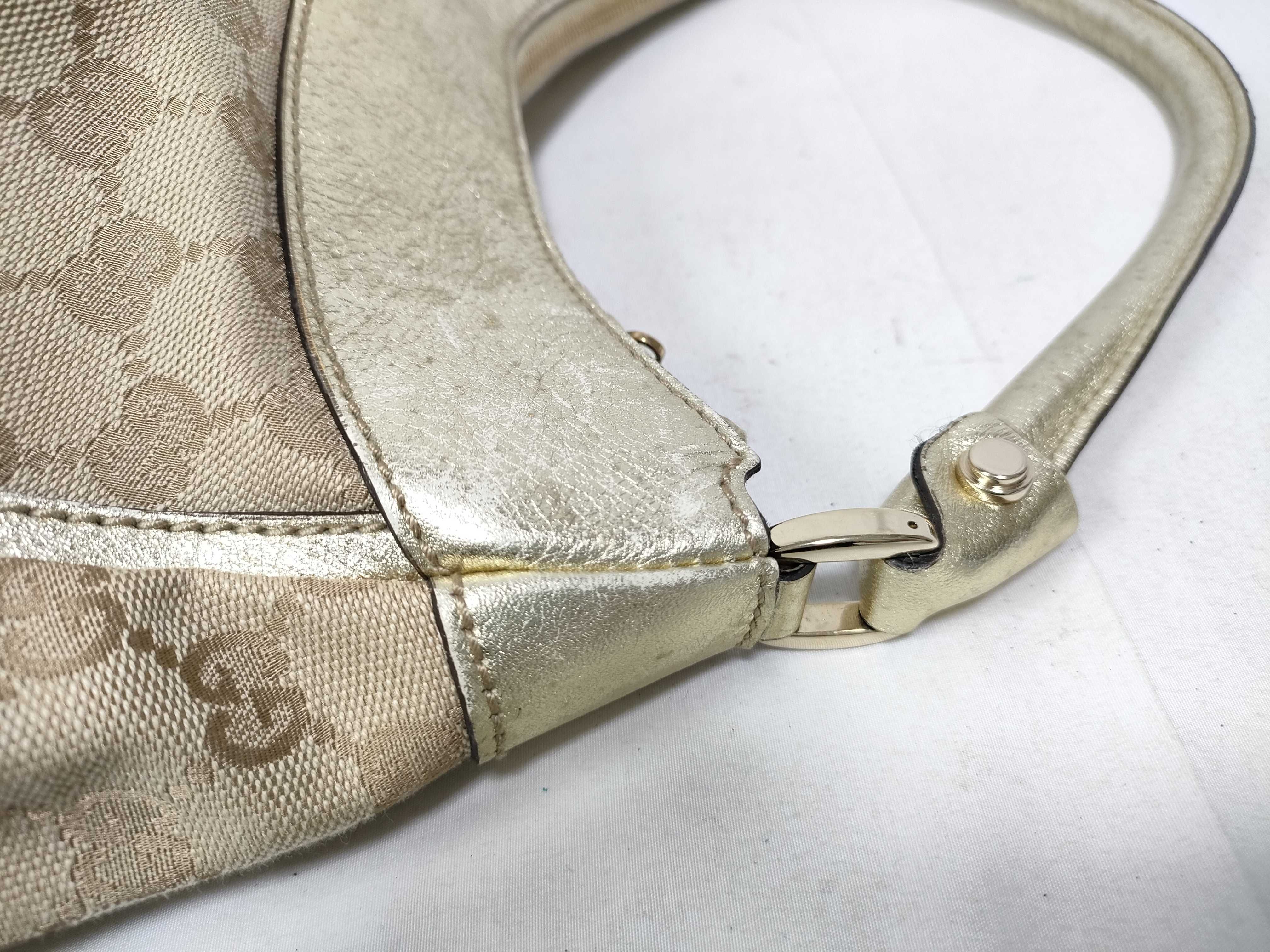 189833 GG Canvas Abbey One-Shoulder Bag — view 9