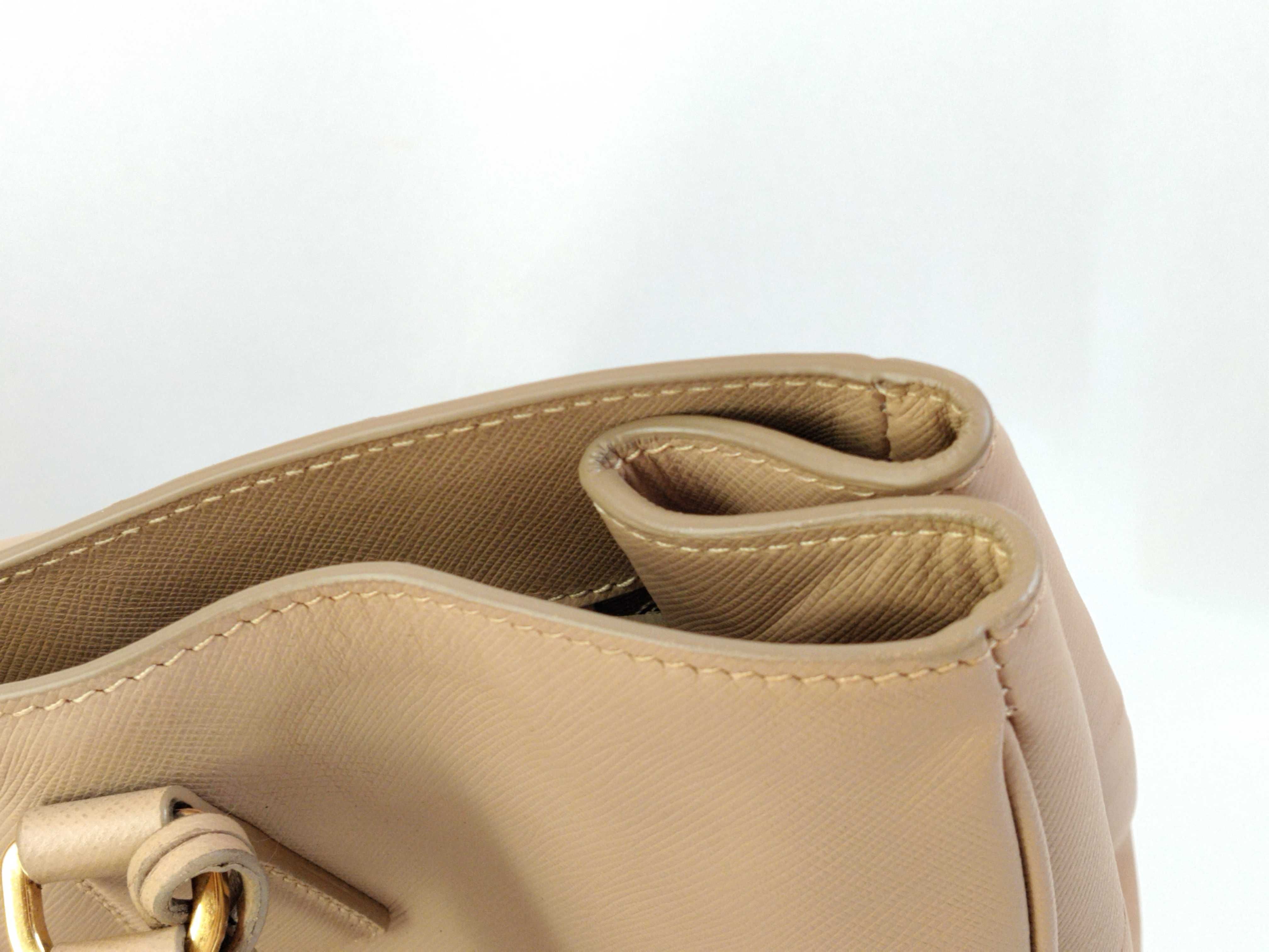 Vitello Saffiano Lux handbag — view 14