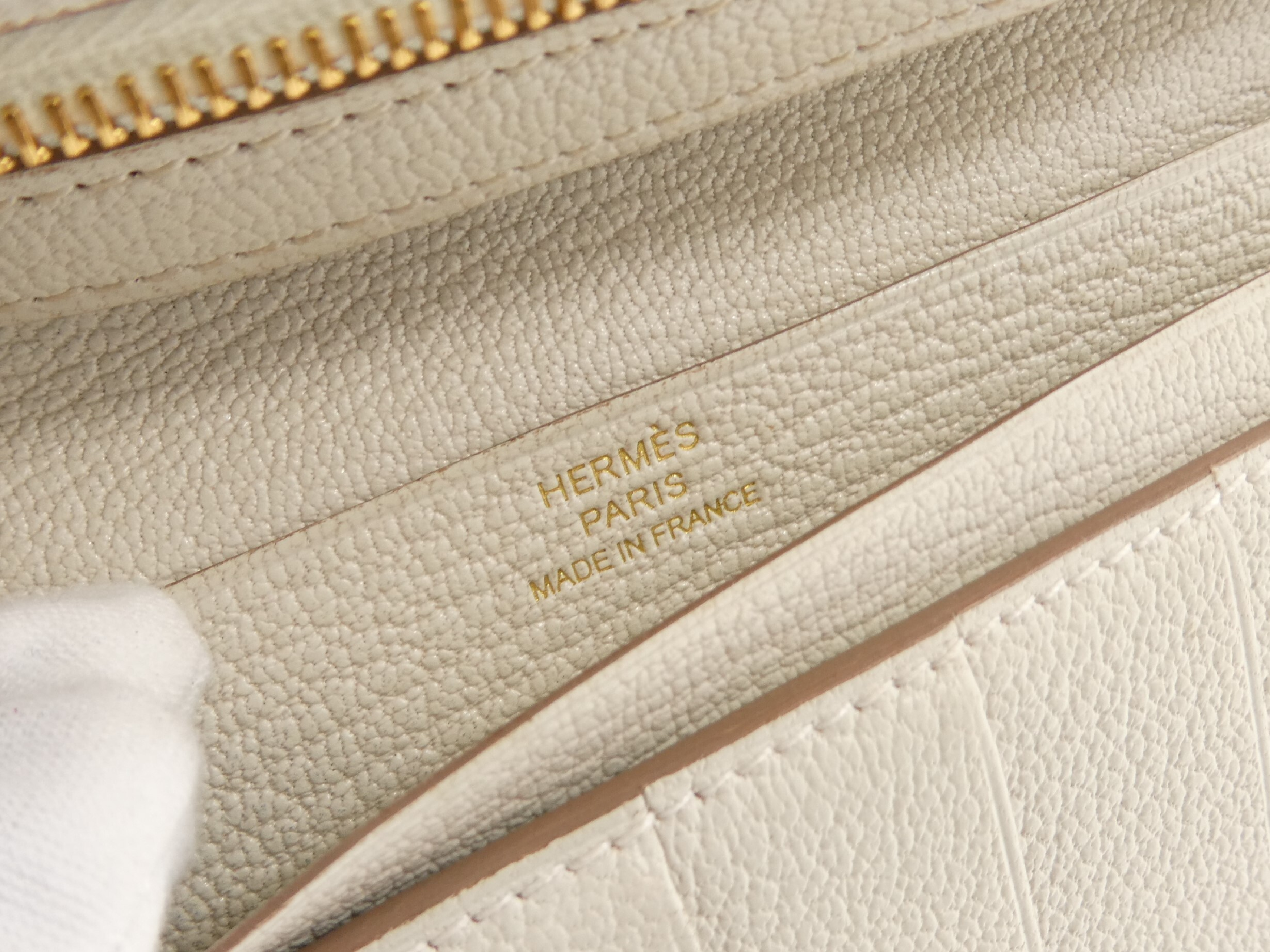 Bear Soufflé B engraved wallet — view 8