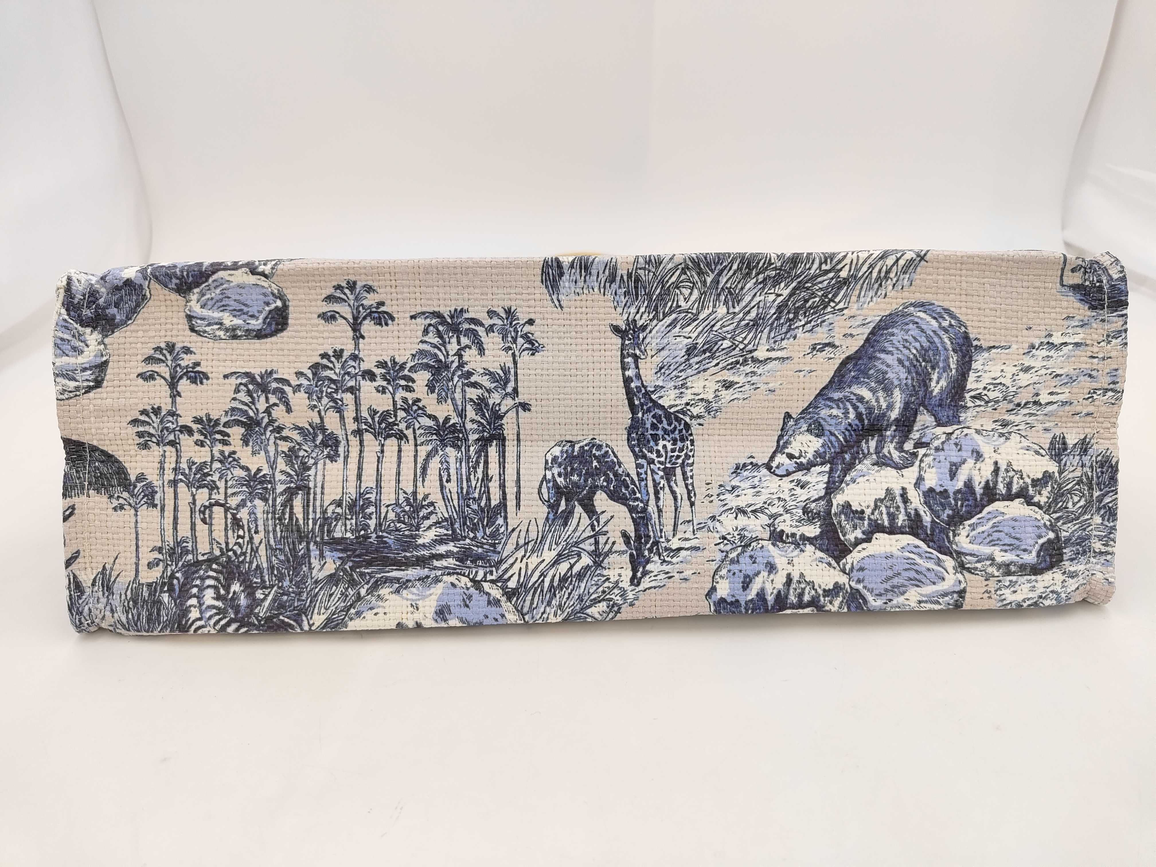 map print tote bag — view 7