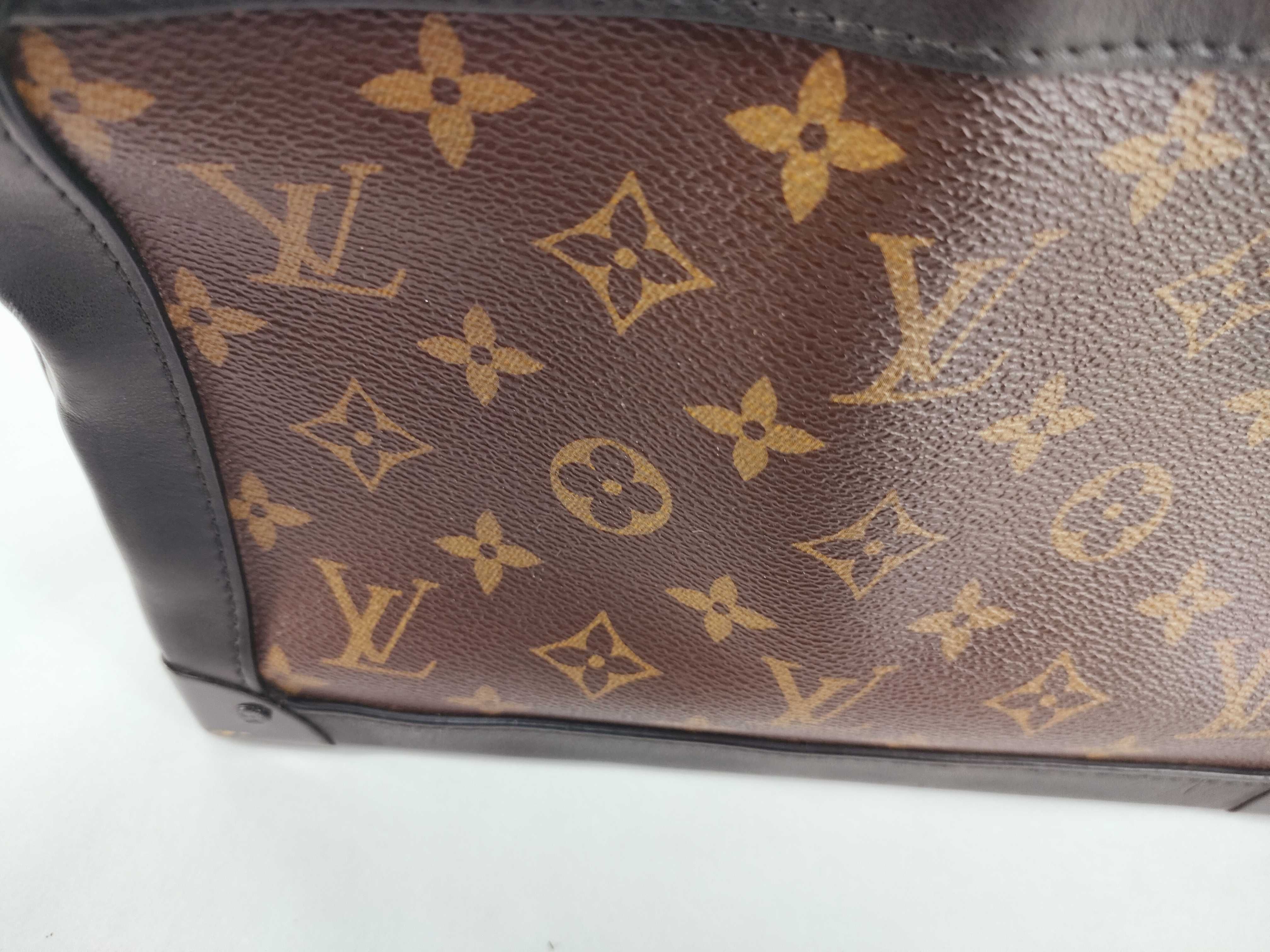 Monogram LV M44478 Monogram Solar Ray Soft Trunk Second Bag — view 11