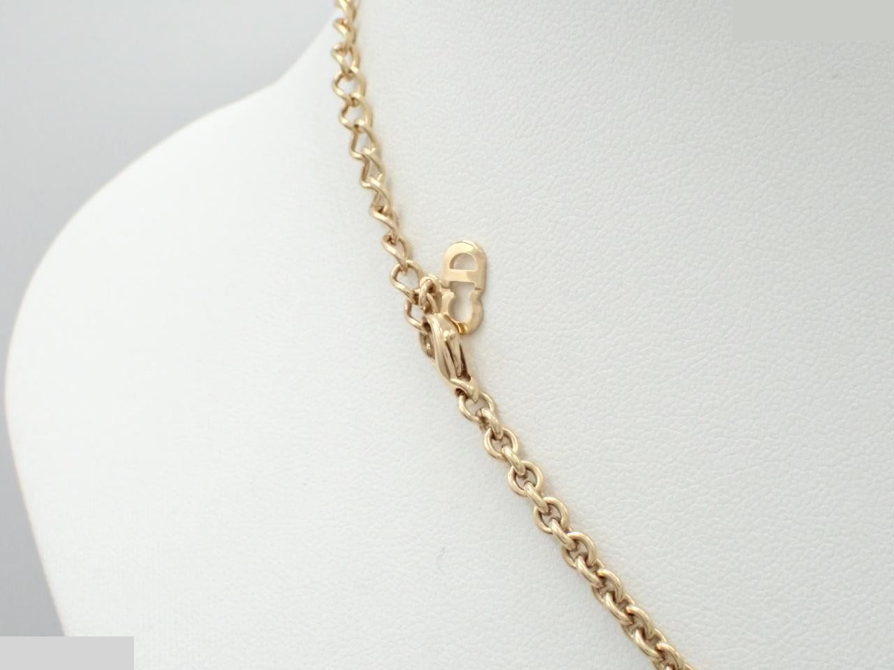 logo necklace, gold color, neck circumference approximately 52cm — view 2