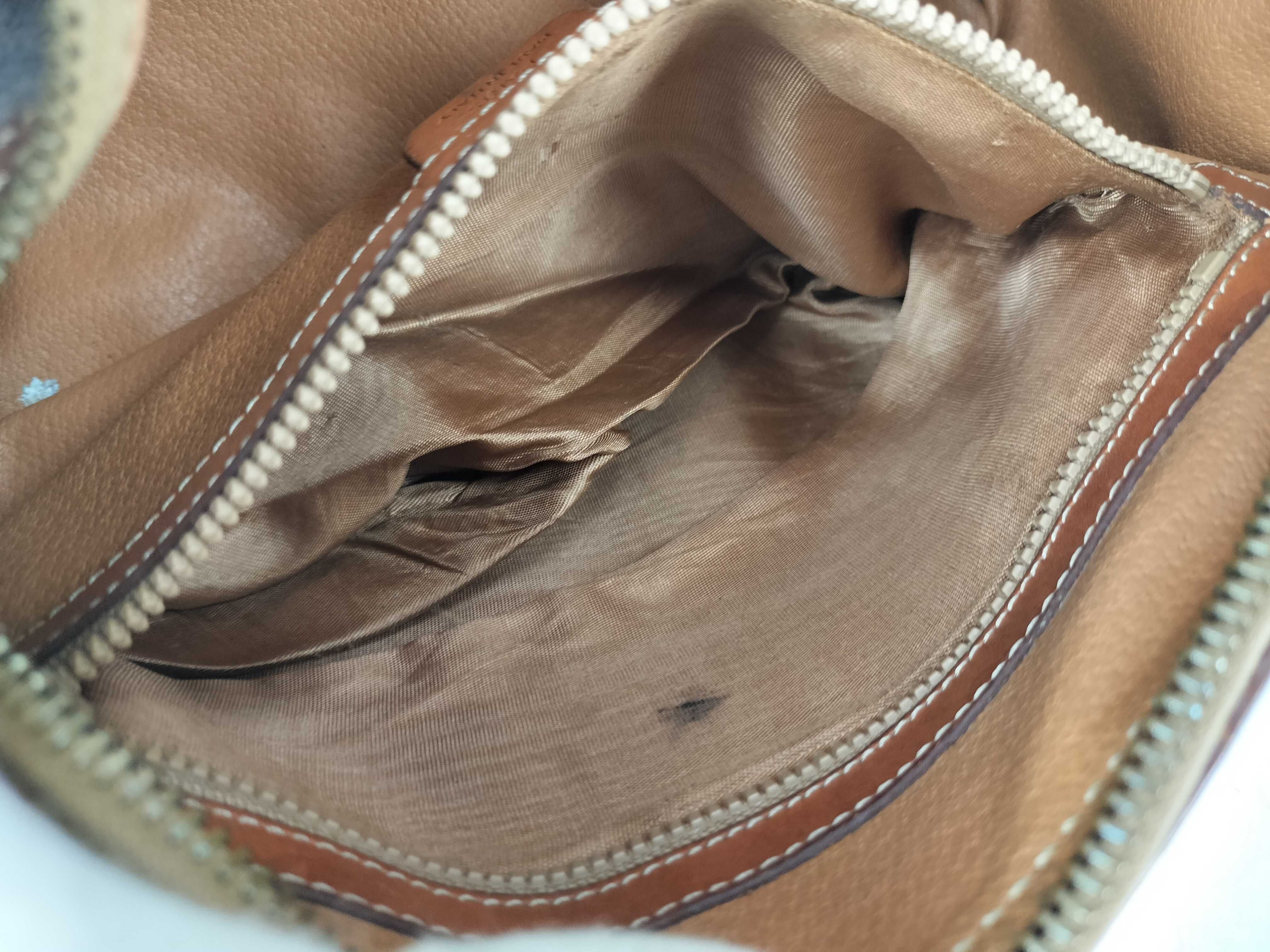 handbag, Celine roll bag, Macadam Triomphe drum bag, PVC leather handbag — view 11
