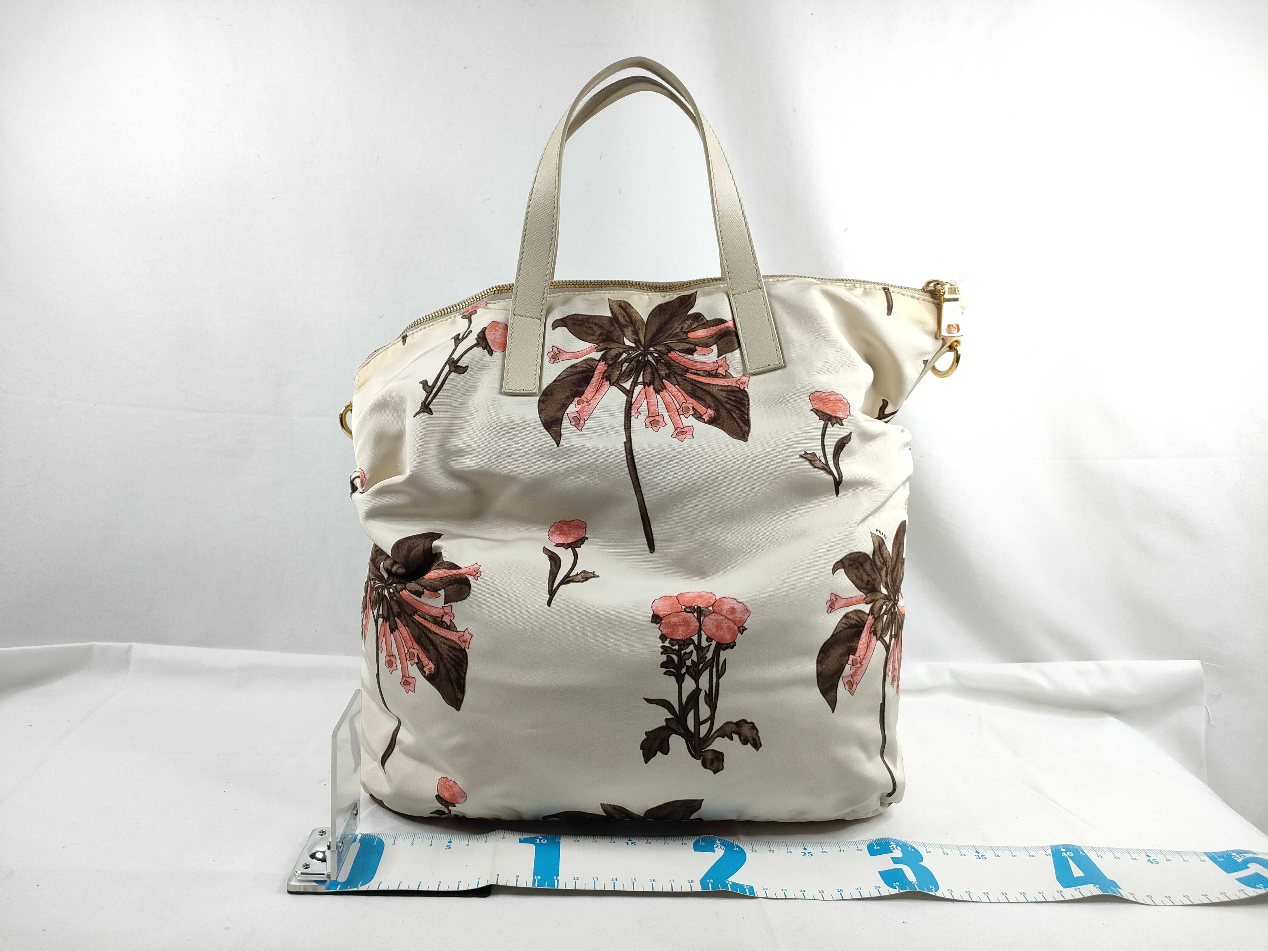 2-way bag with long strap, floral pattern, nylon, white handbag — view 2