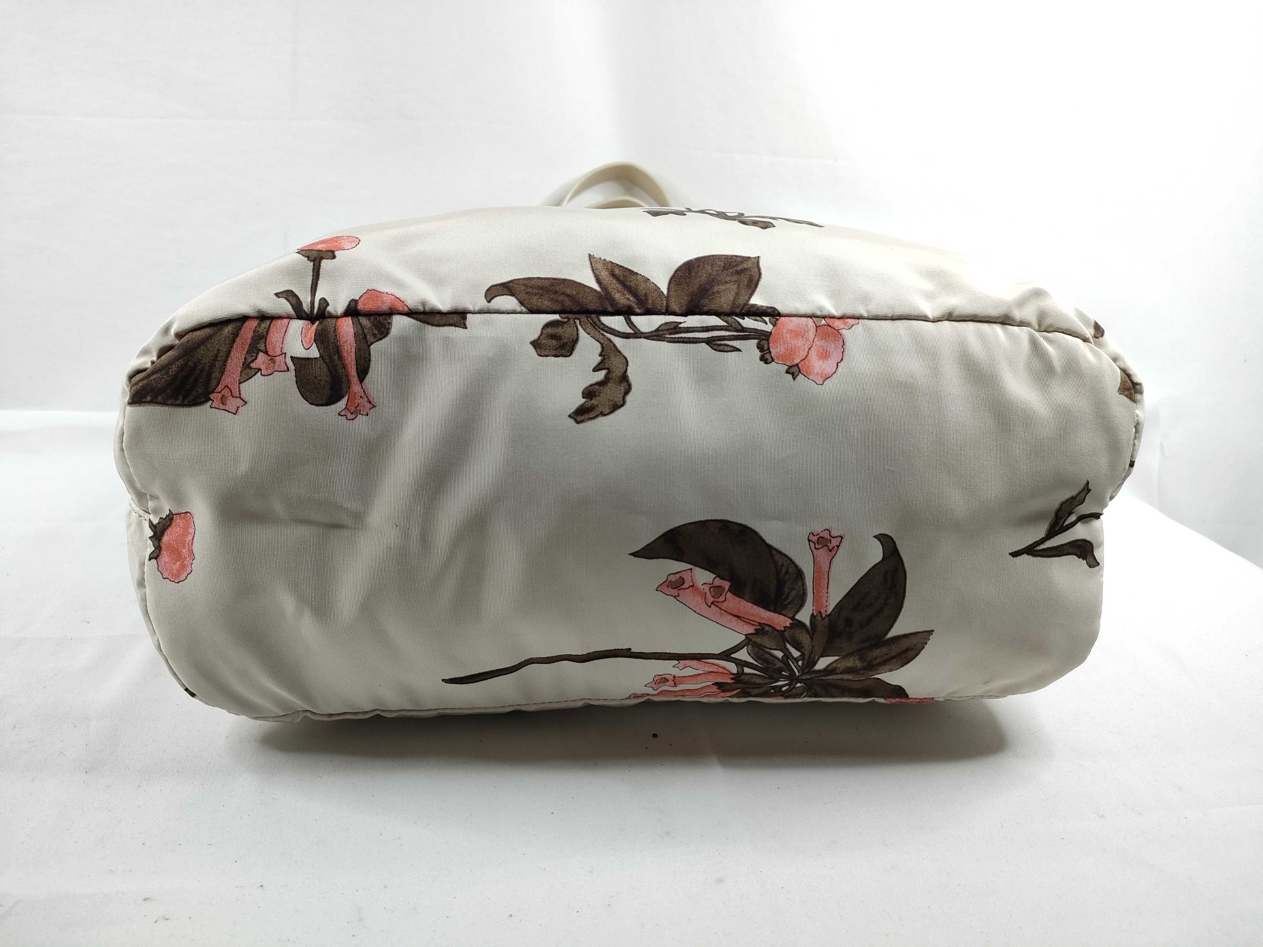 2-way bag with long strap, floral pattern, nylon, white handbag — view 4