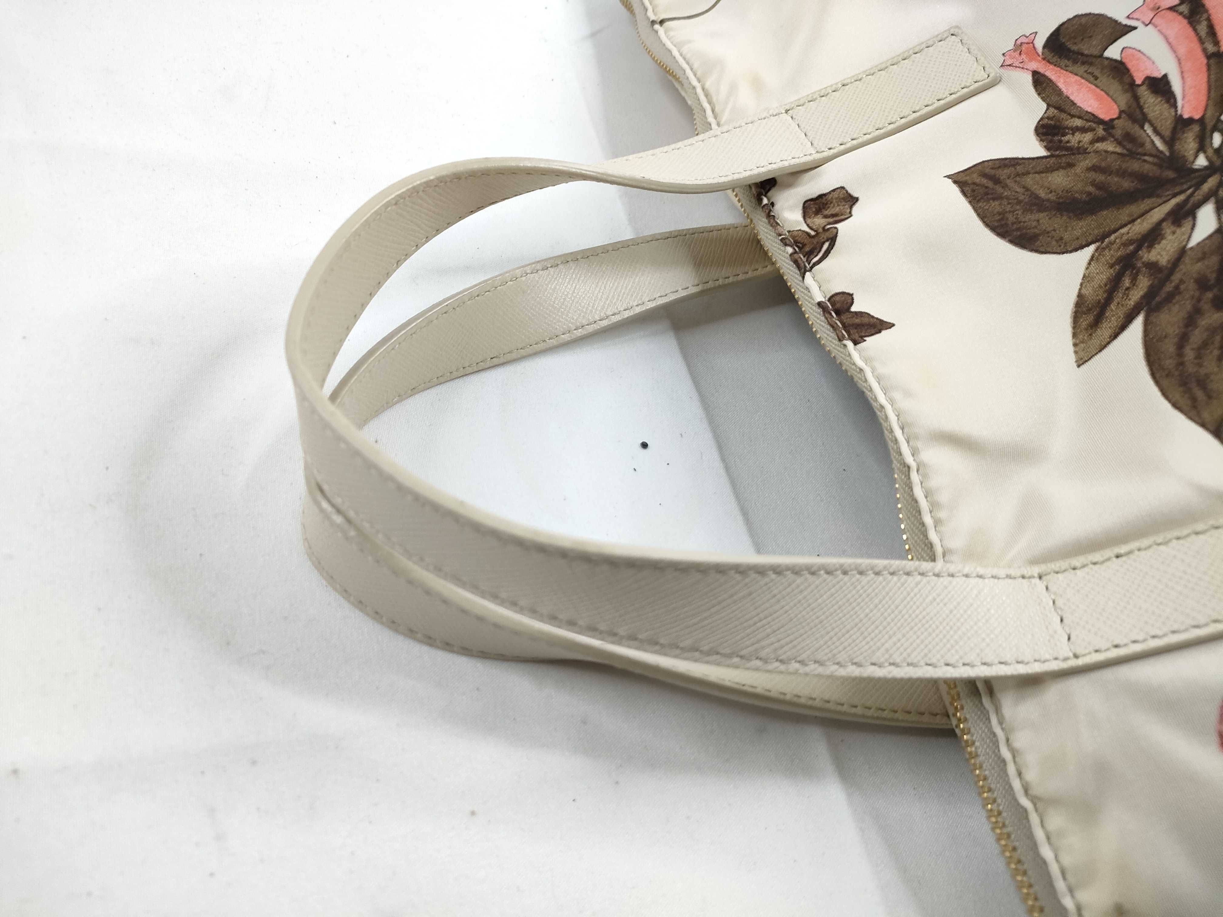2-way bag with long strap, floral pattern, nylon, white handbag — view 6