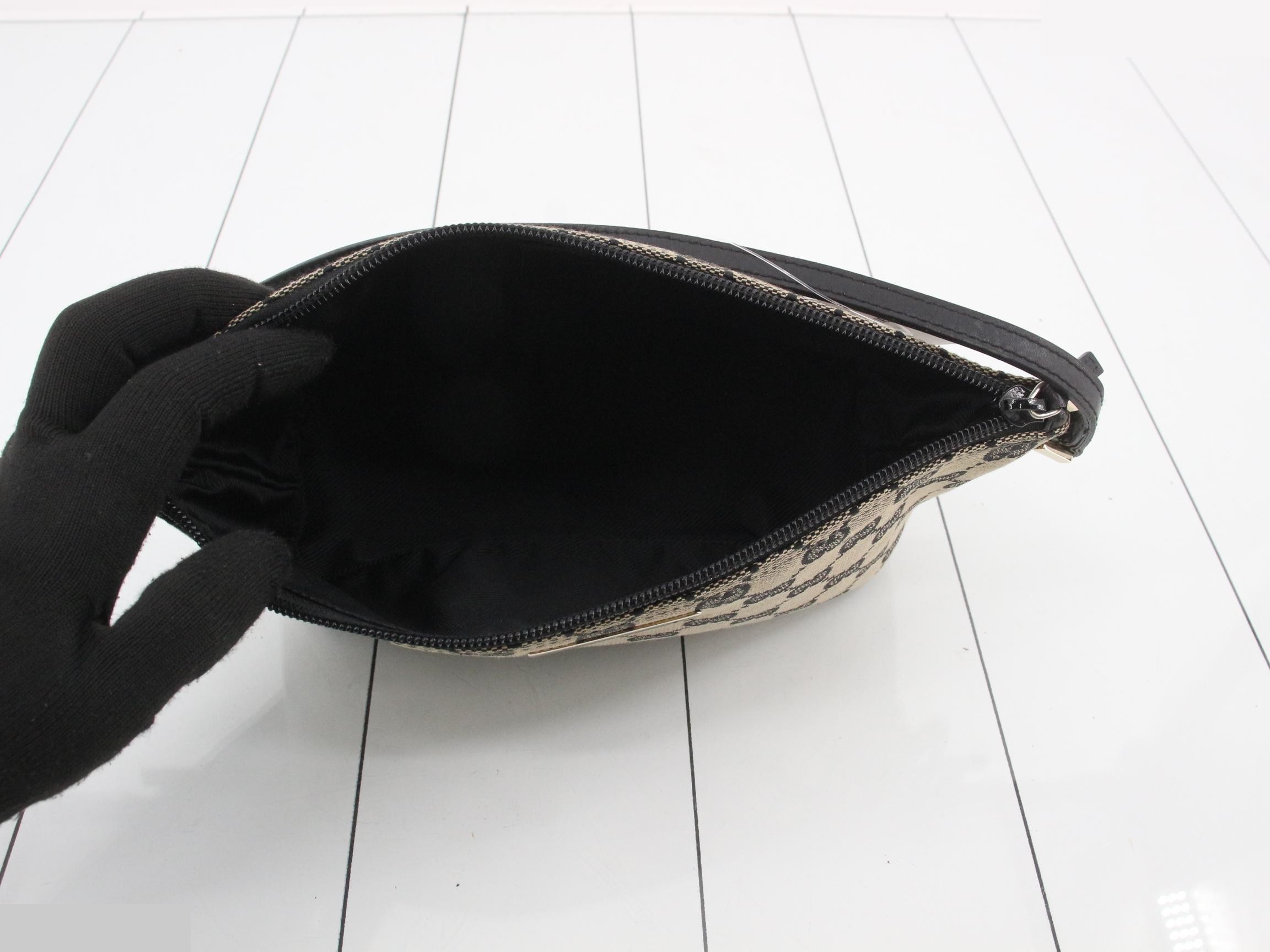 GG Canvas (Bag) Accessory Pouch 039 1103 - Pouch — view 4