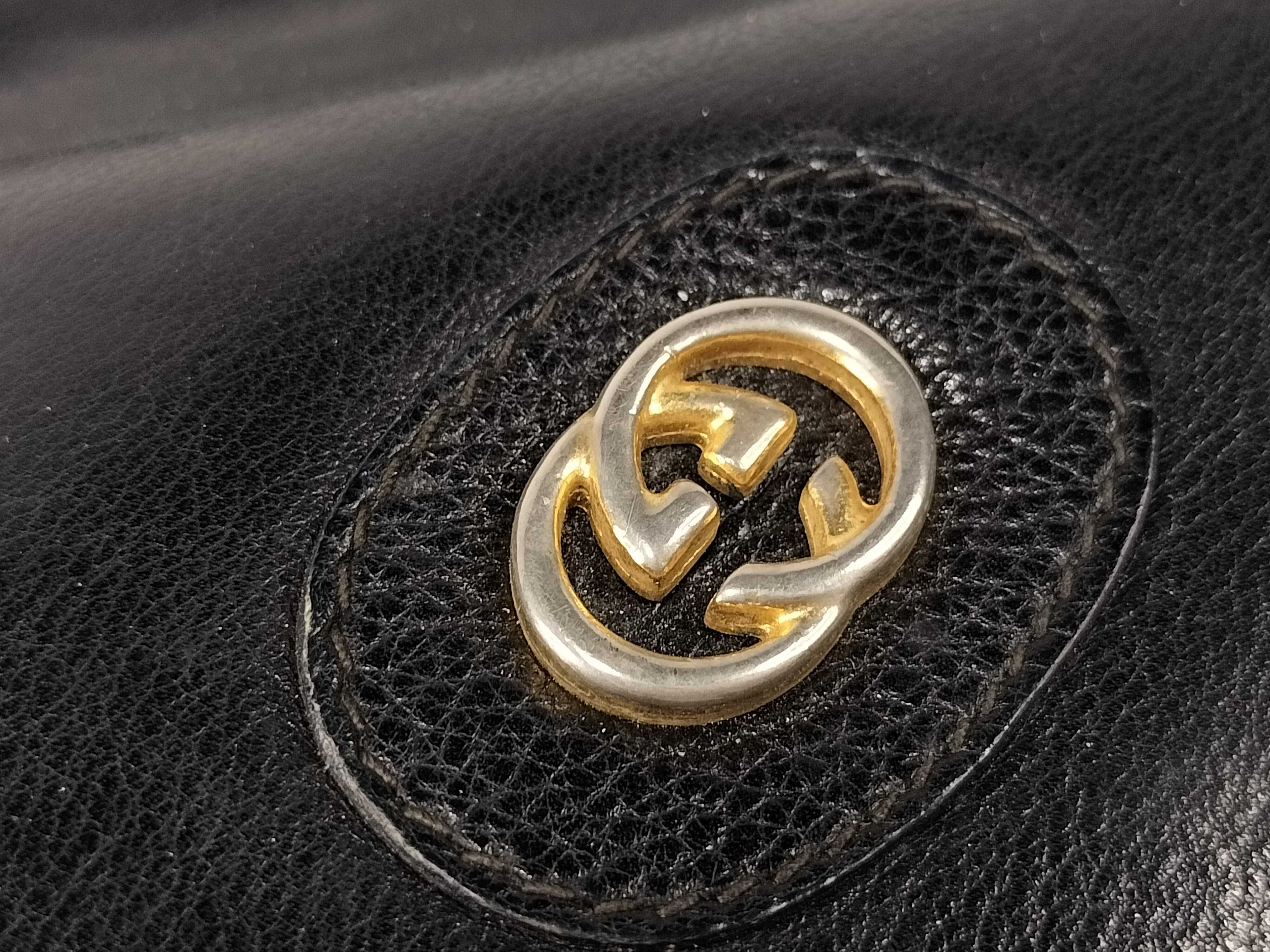 Double G Shoulder Bag — view 14