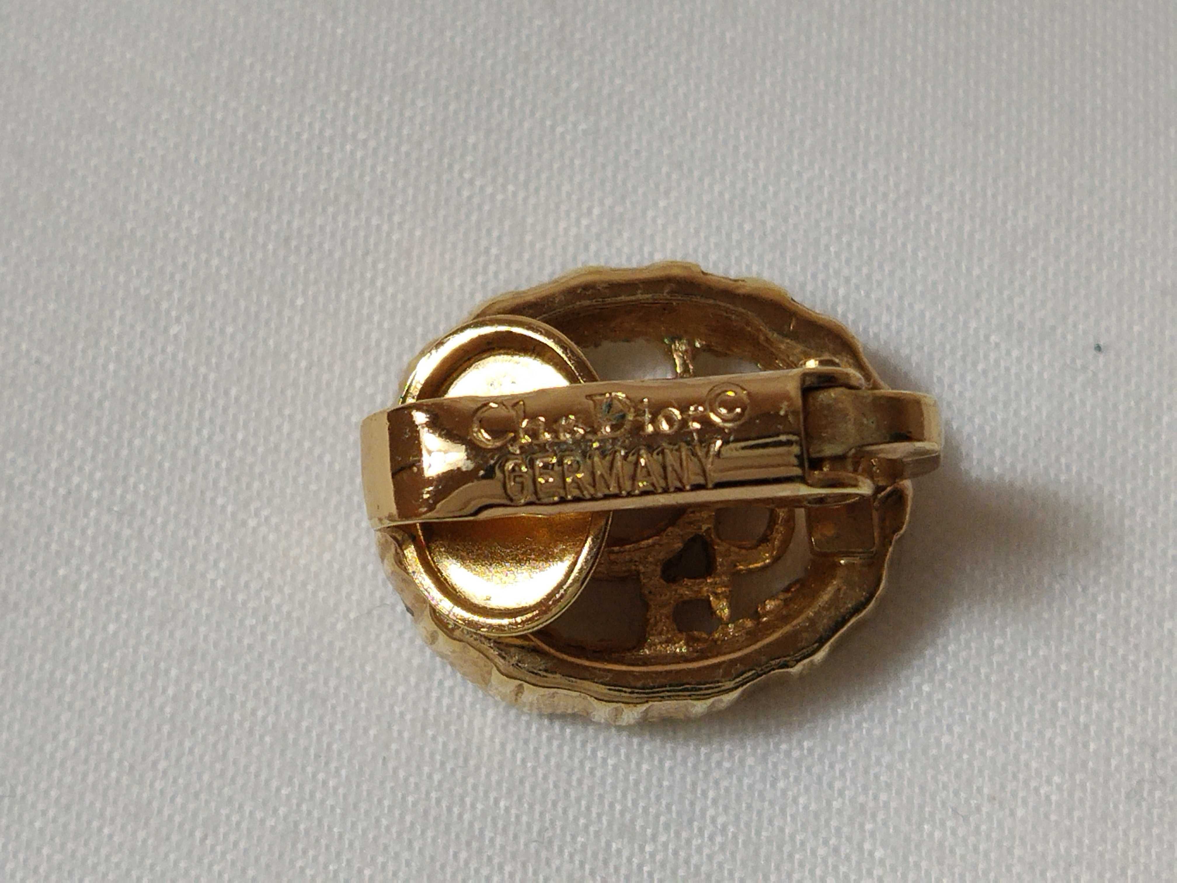 Earrings — view 5