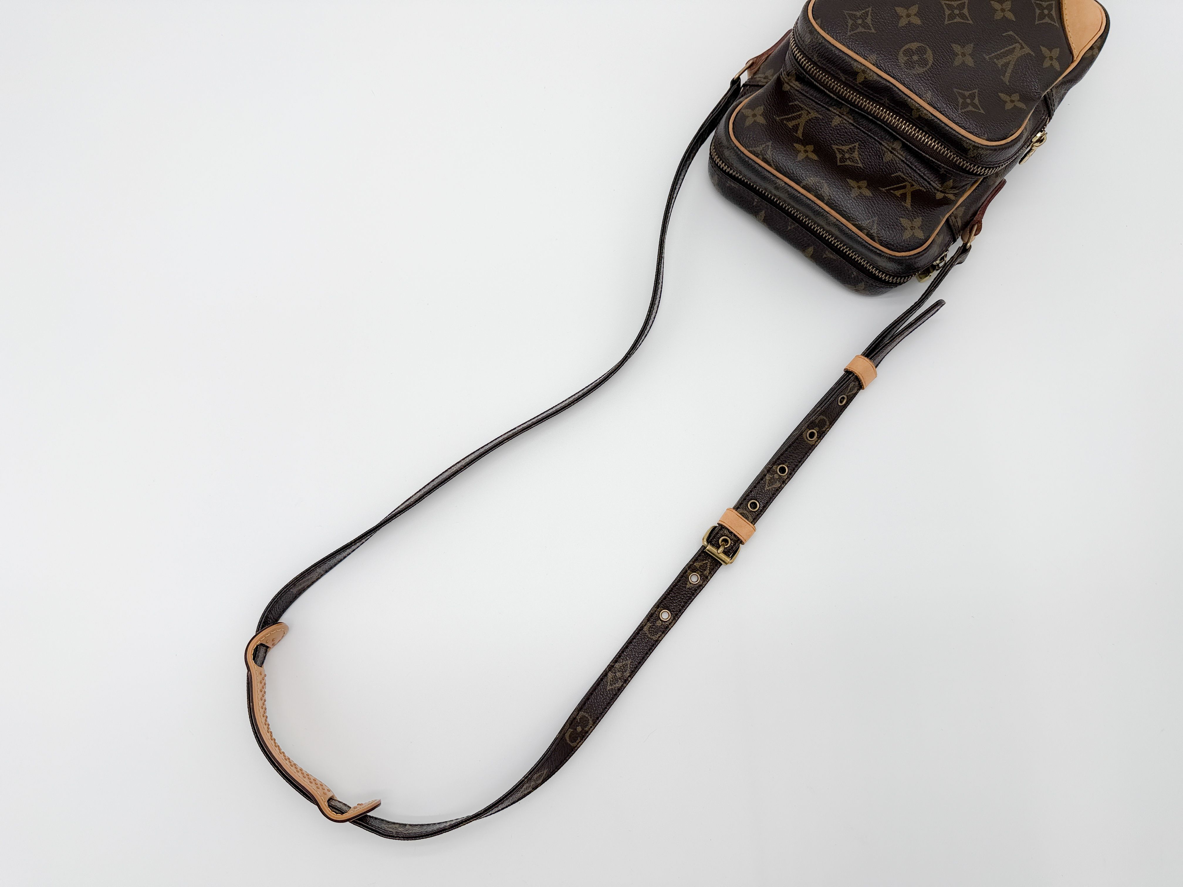 Monogram M45236 Amazon TH0062 No stickiness Shoulder bag — view 3
