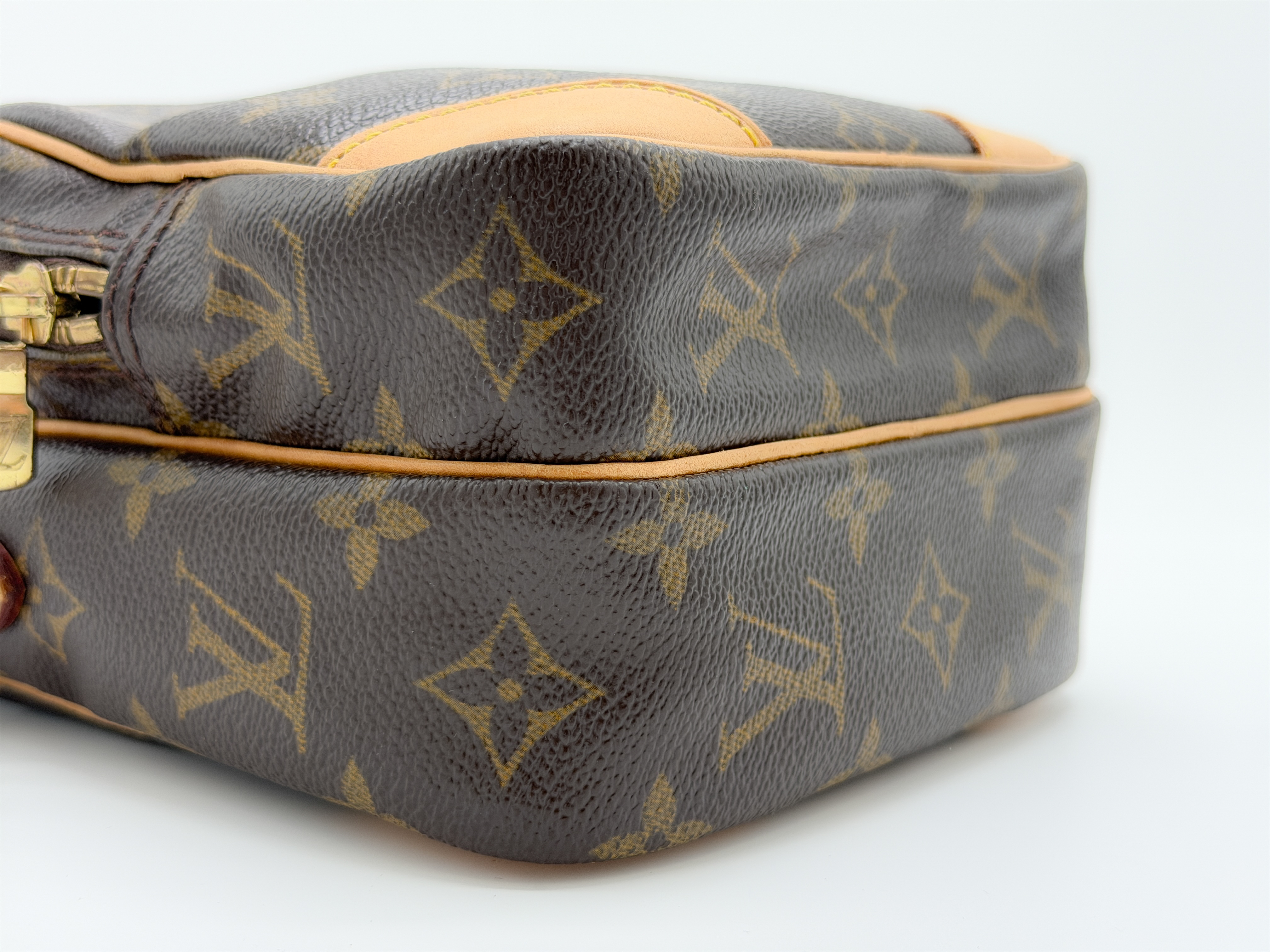 Monogram M45236 Amazon TH0062 No stickiness Shoulder bag — view 9