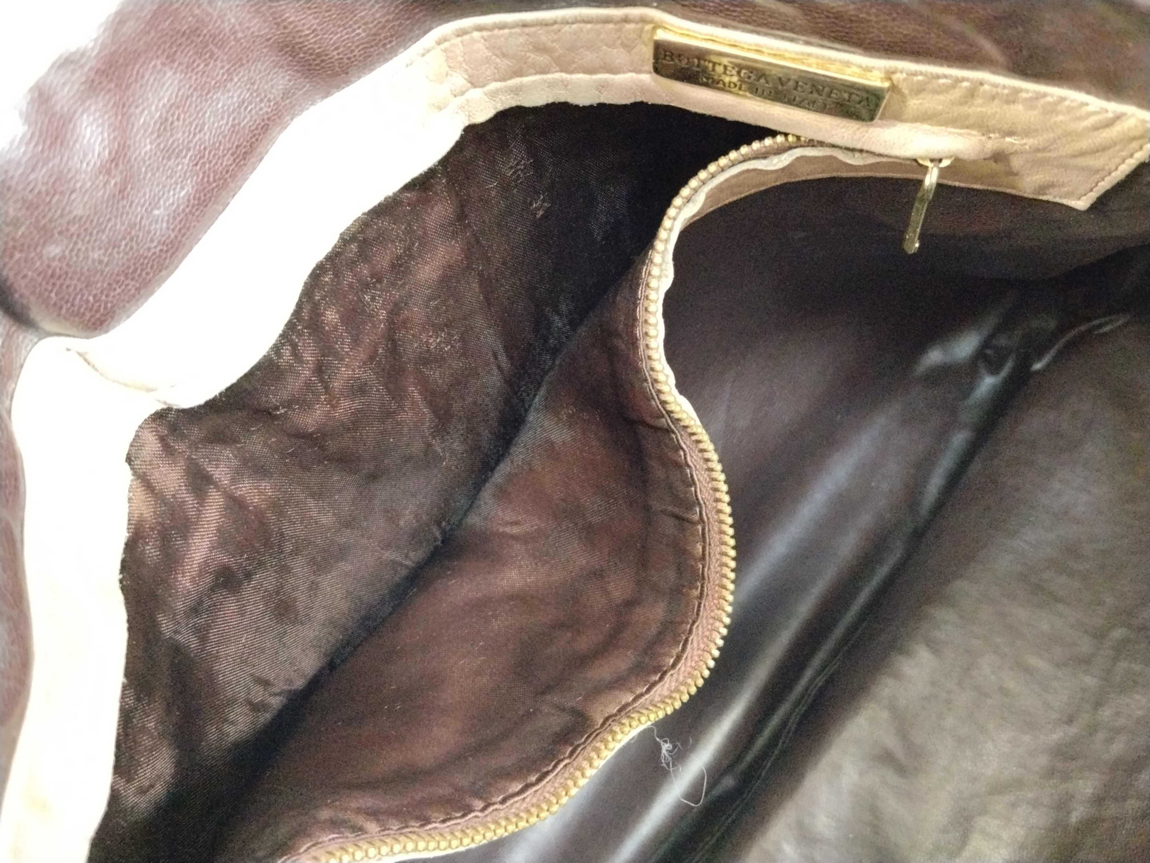 Intrecciato Shoulder Bag — view 13