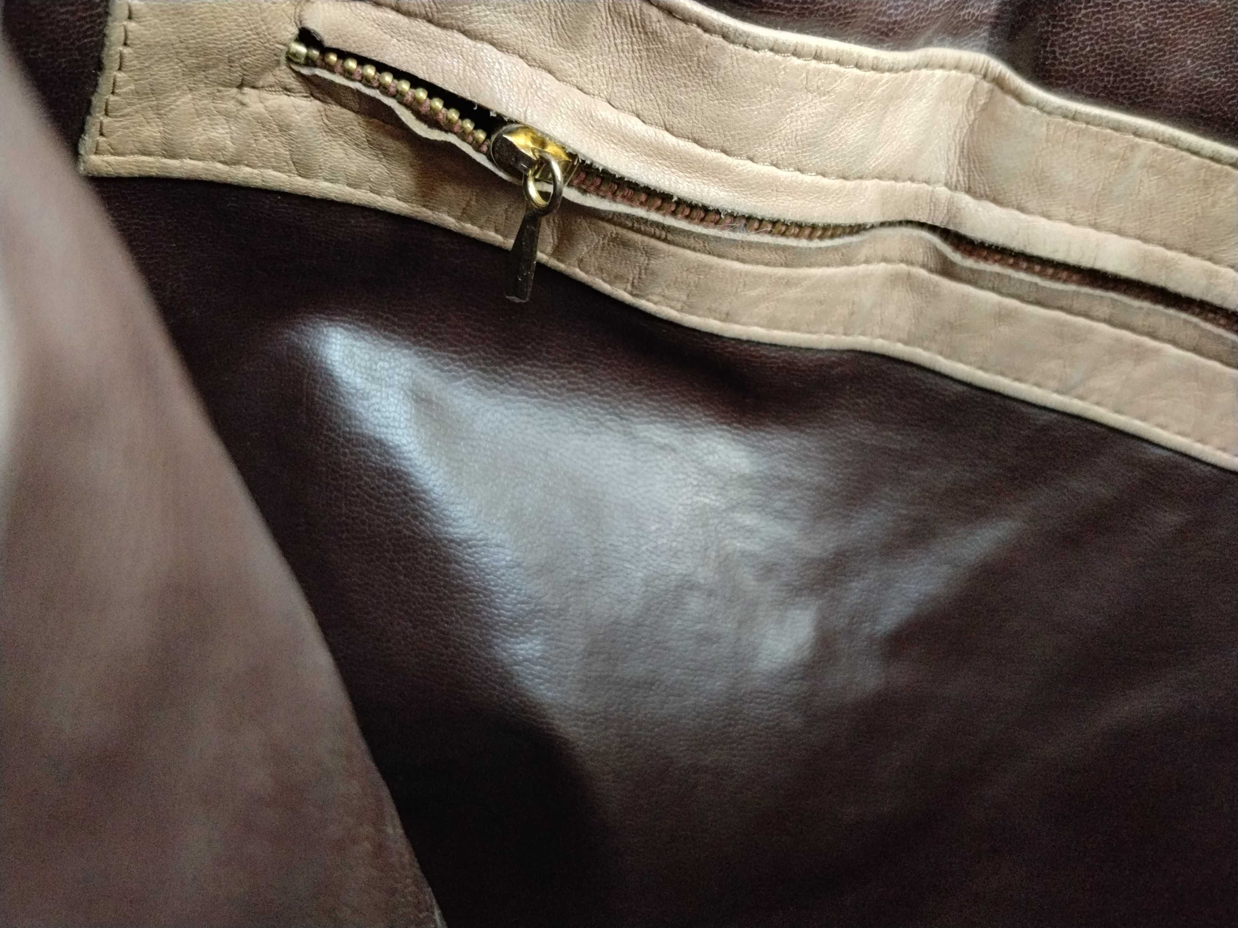 Intrecciato Shoulder Bag — view 14