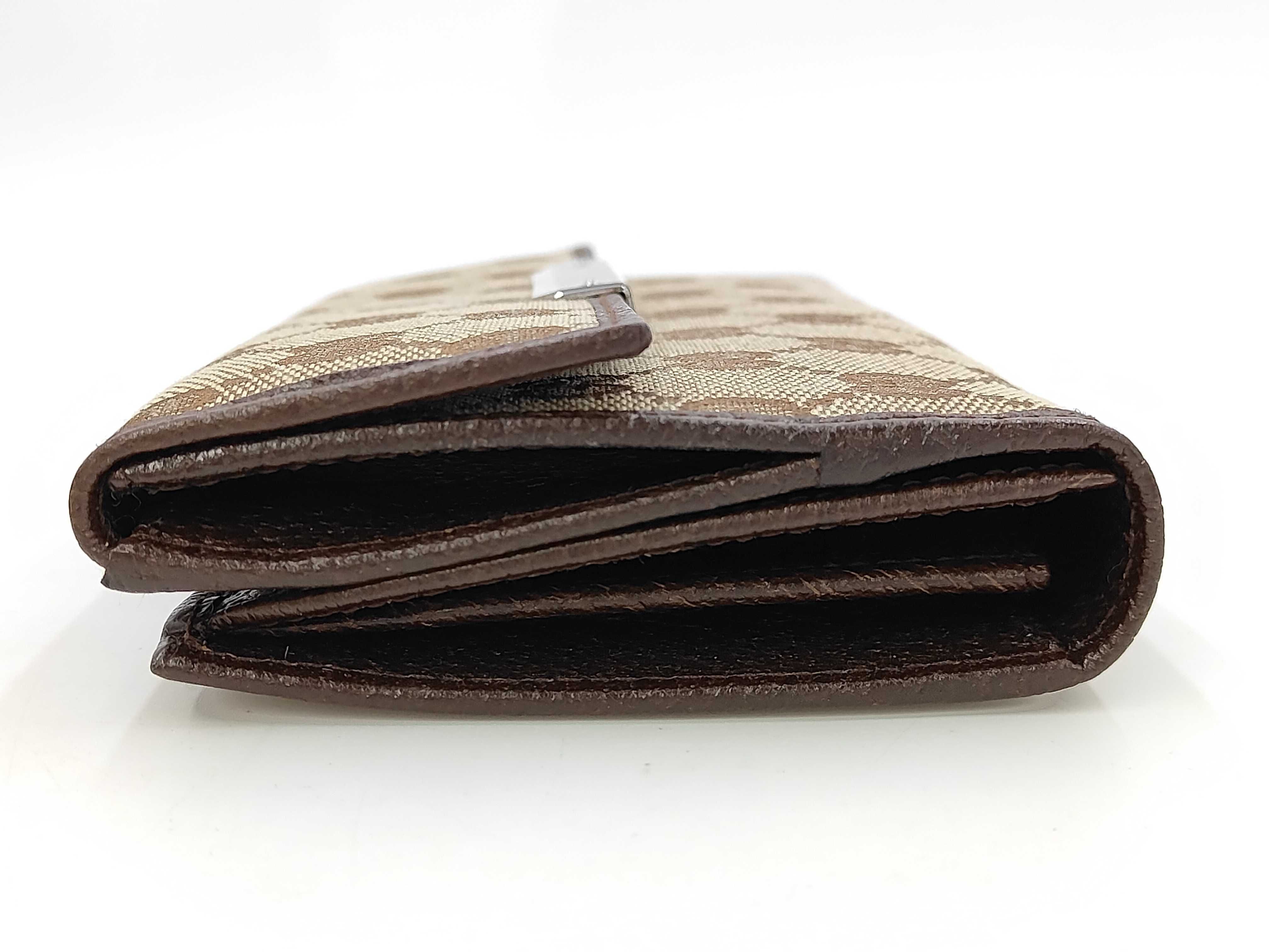 wallet — view 6