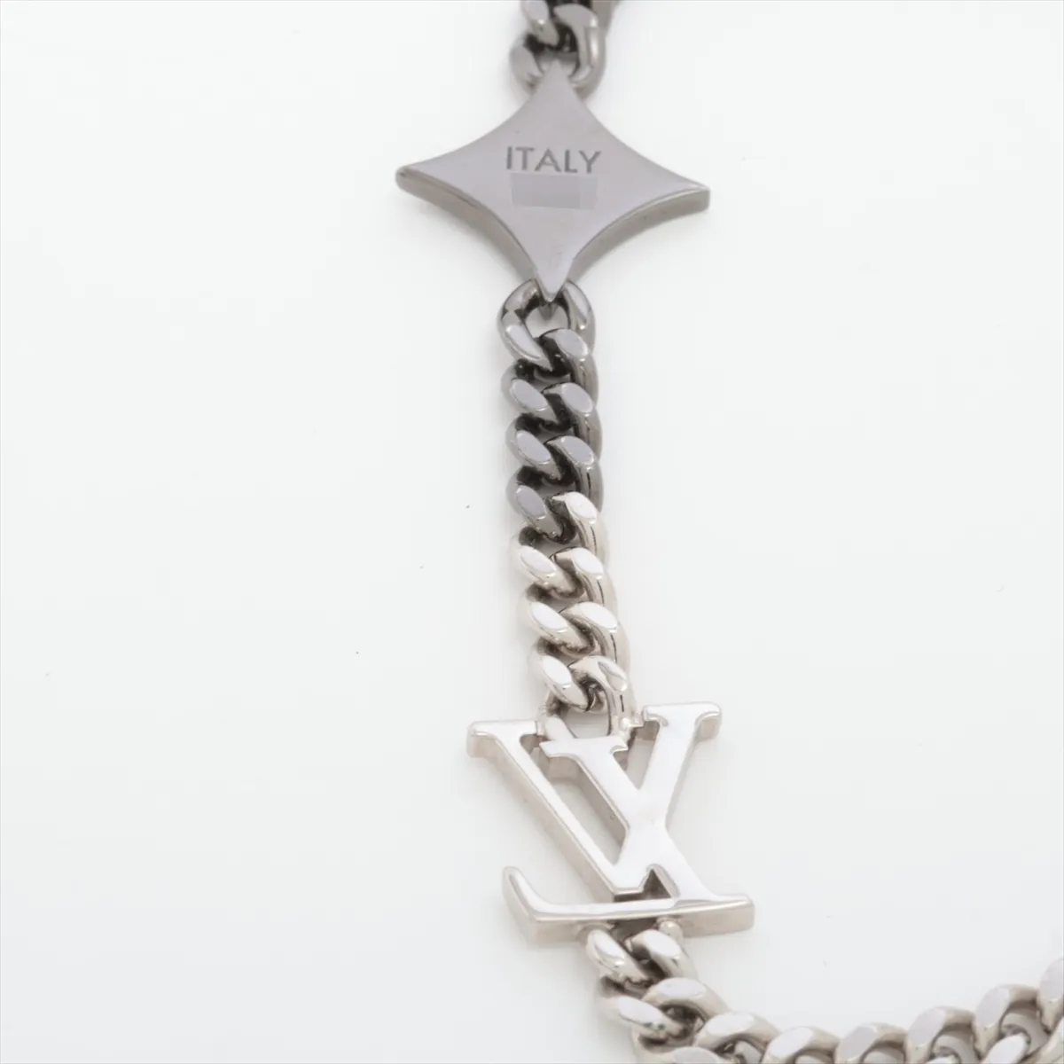 M00508 Bracelet LV Instinct RM2245 Bracelet GP Silver. Shows — view 3