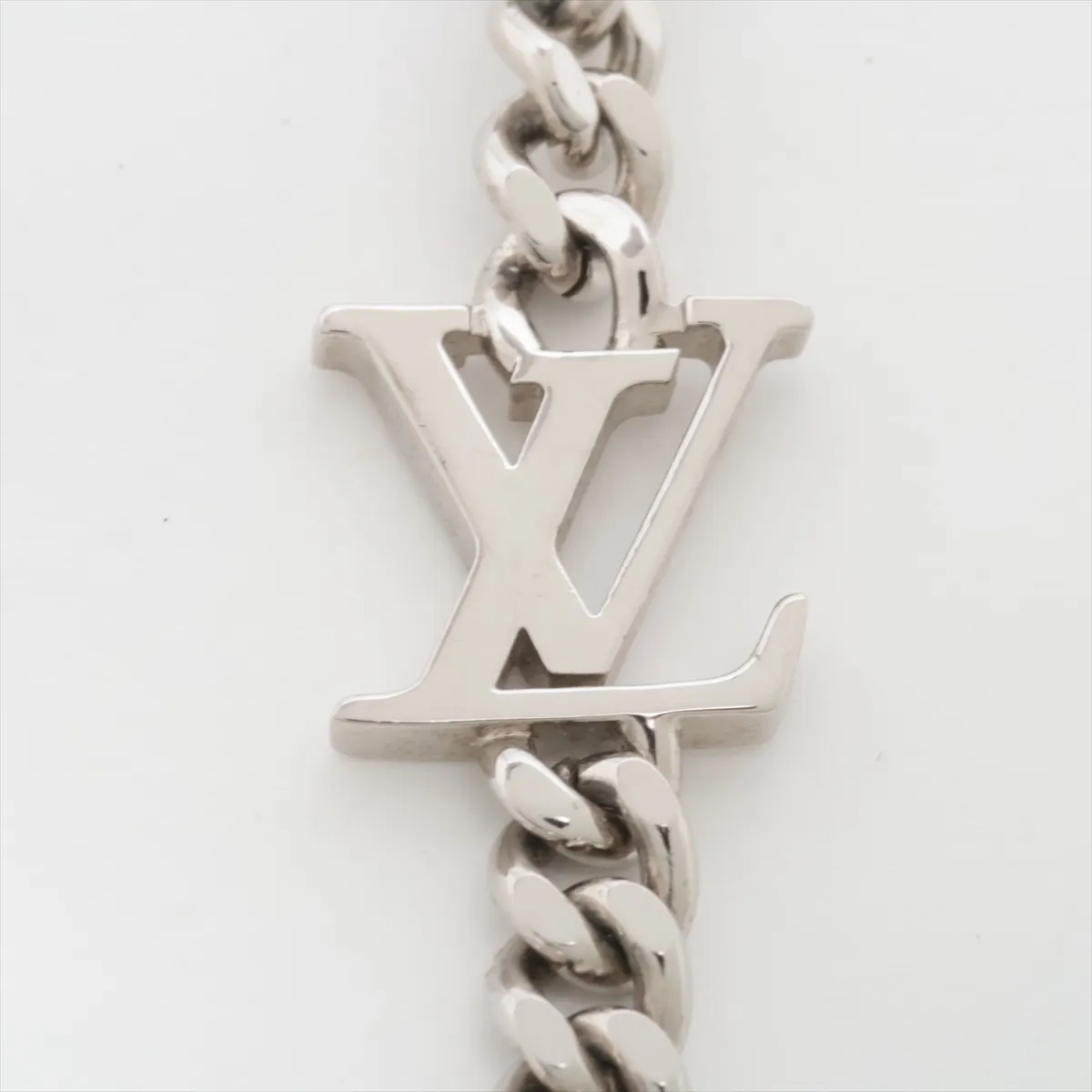 M00508 Bracelet LV Instinct RM2245 Bracelet GP Silver. Shows — view 5