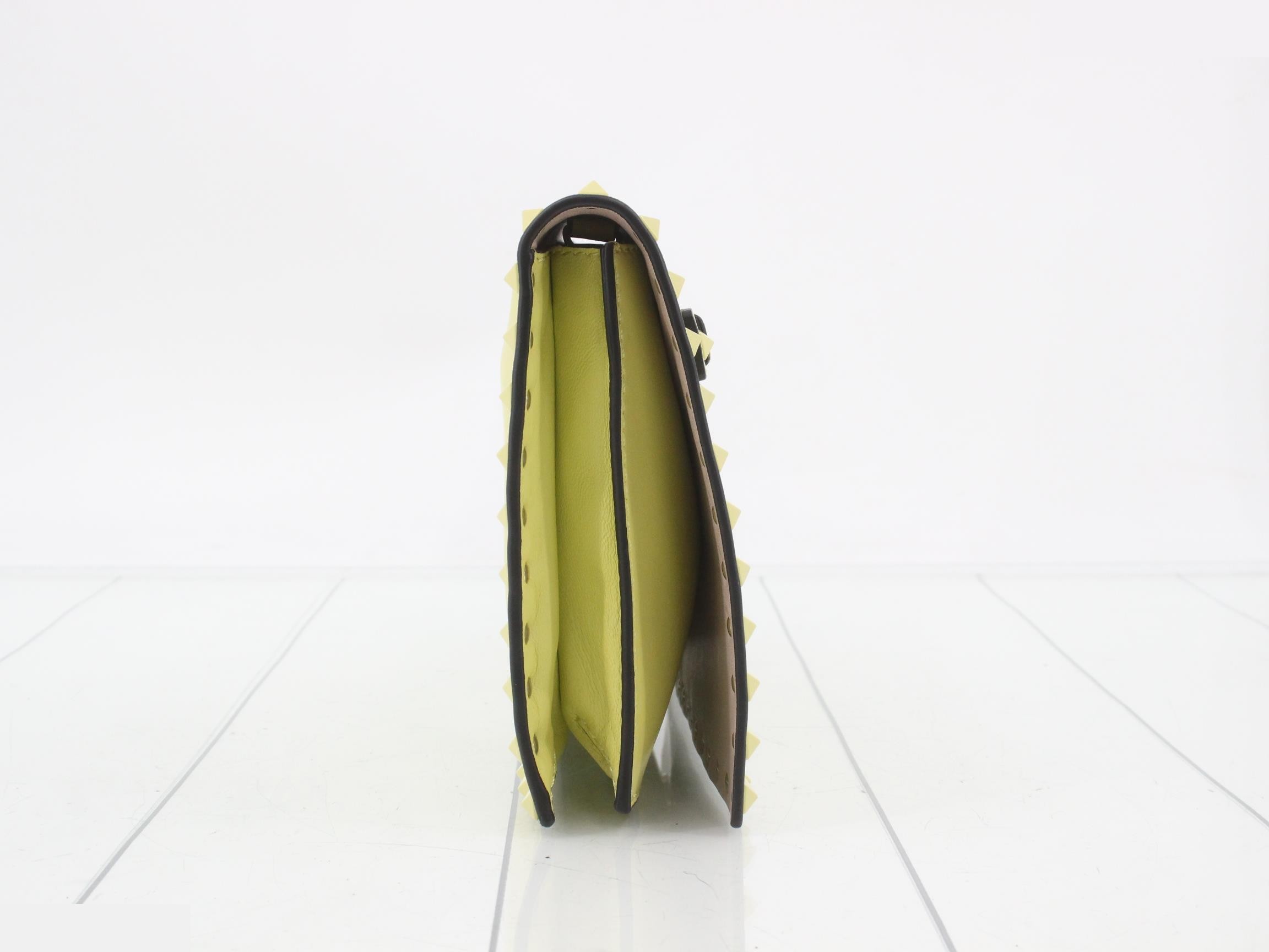 clutch bag leather yellow — view 3