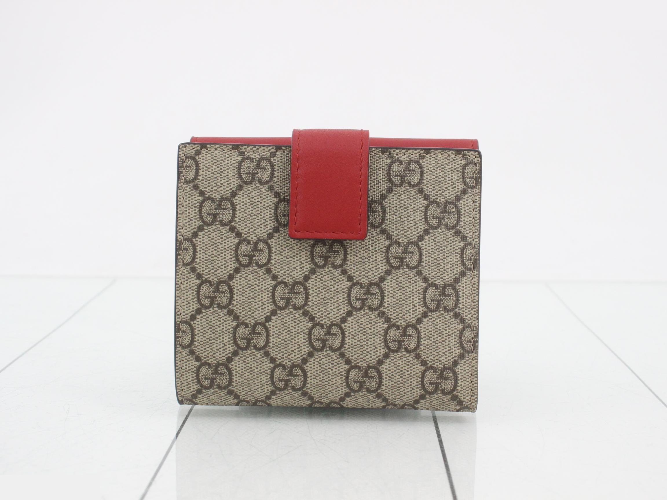 Compact wallet, stored item, multiple colors — view 2