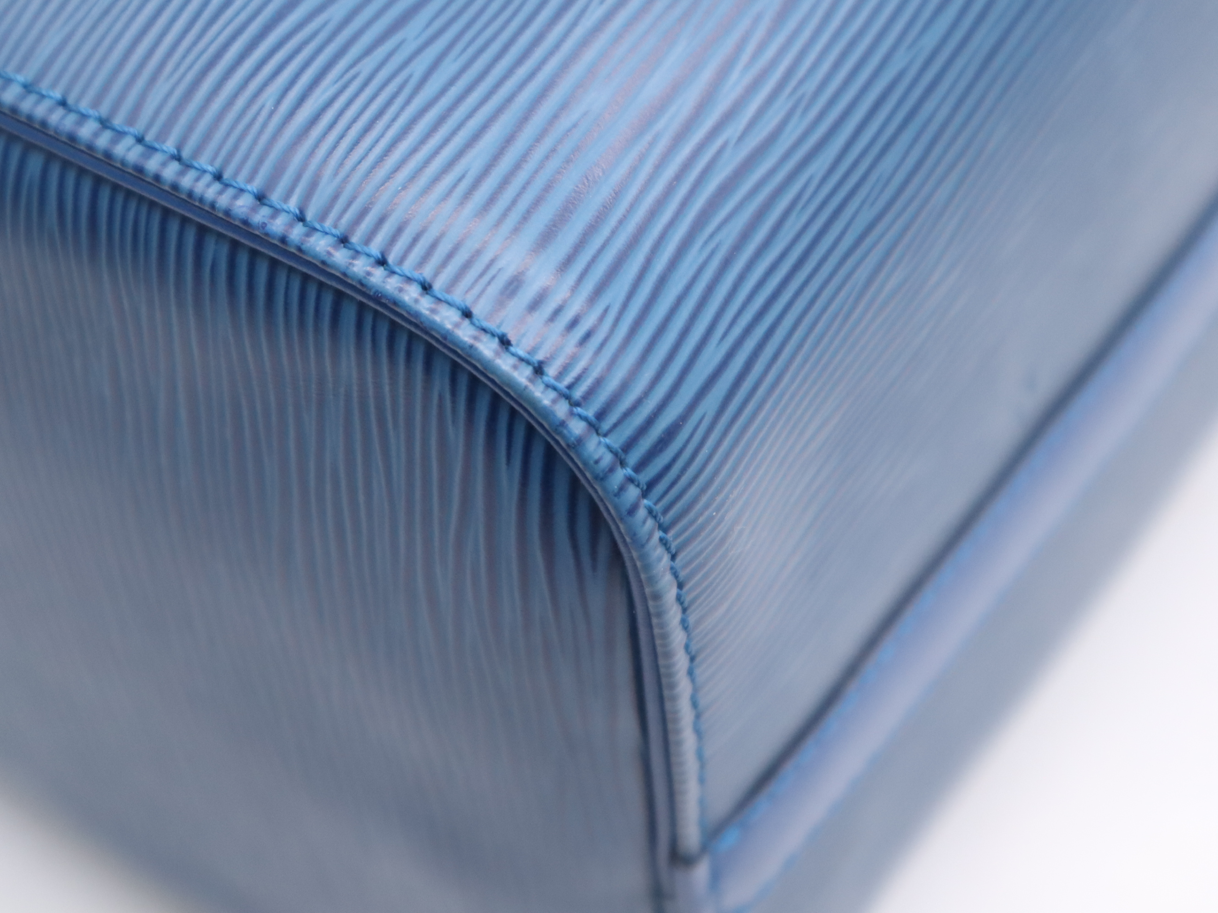 M43005 Epi Speedy 30 Toledo Blue Handbag — view 10