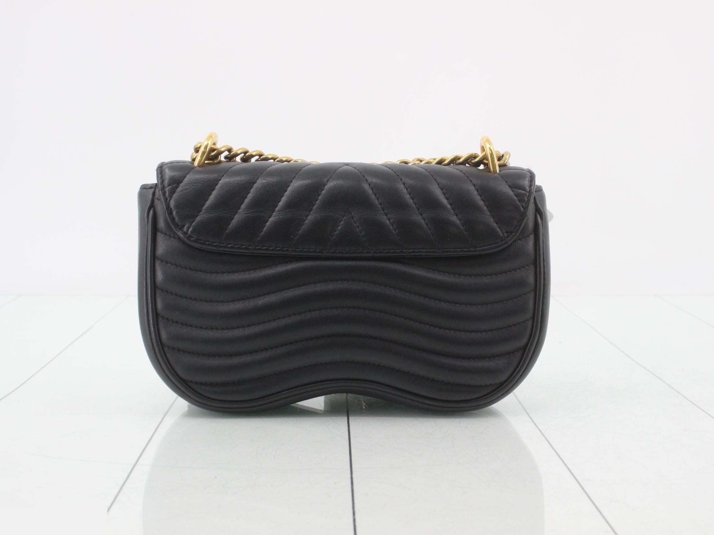 LV Shoulder Bag New Wave PM — view 2