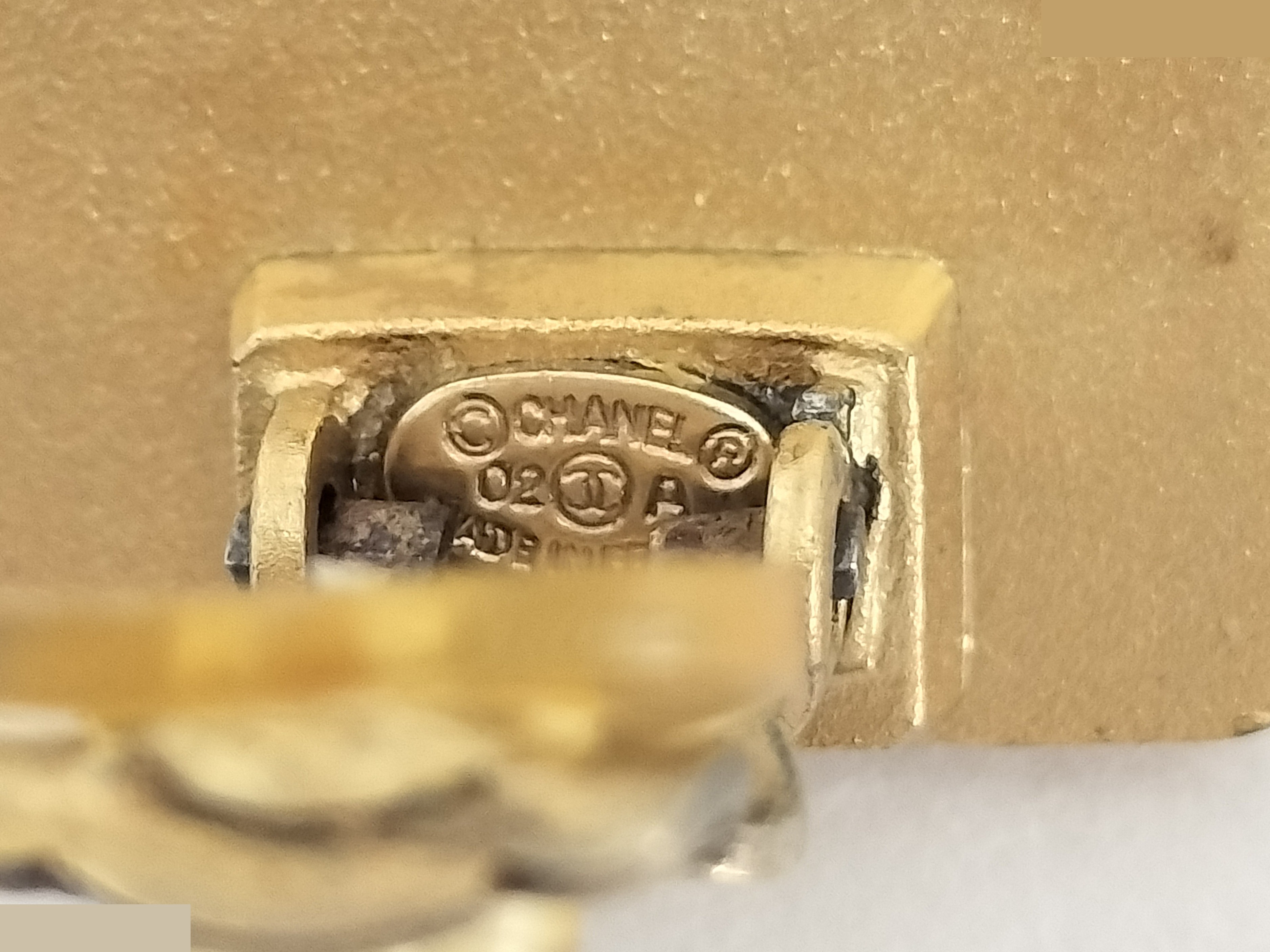 Coco Turnlock Gold Earrings — view 3