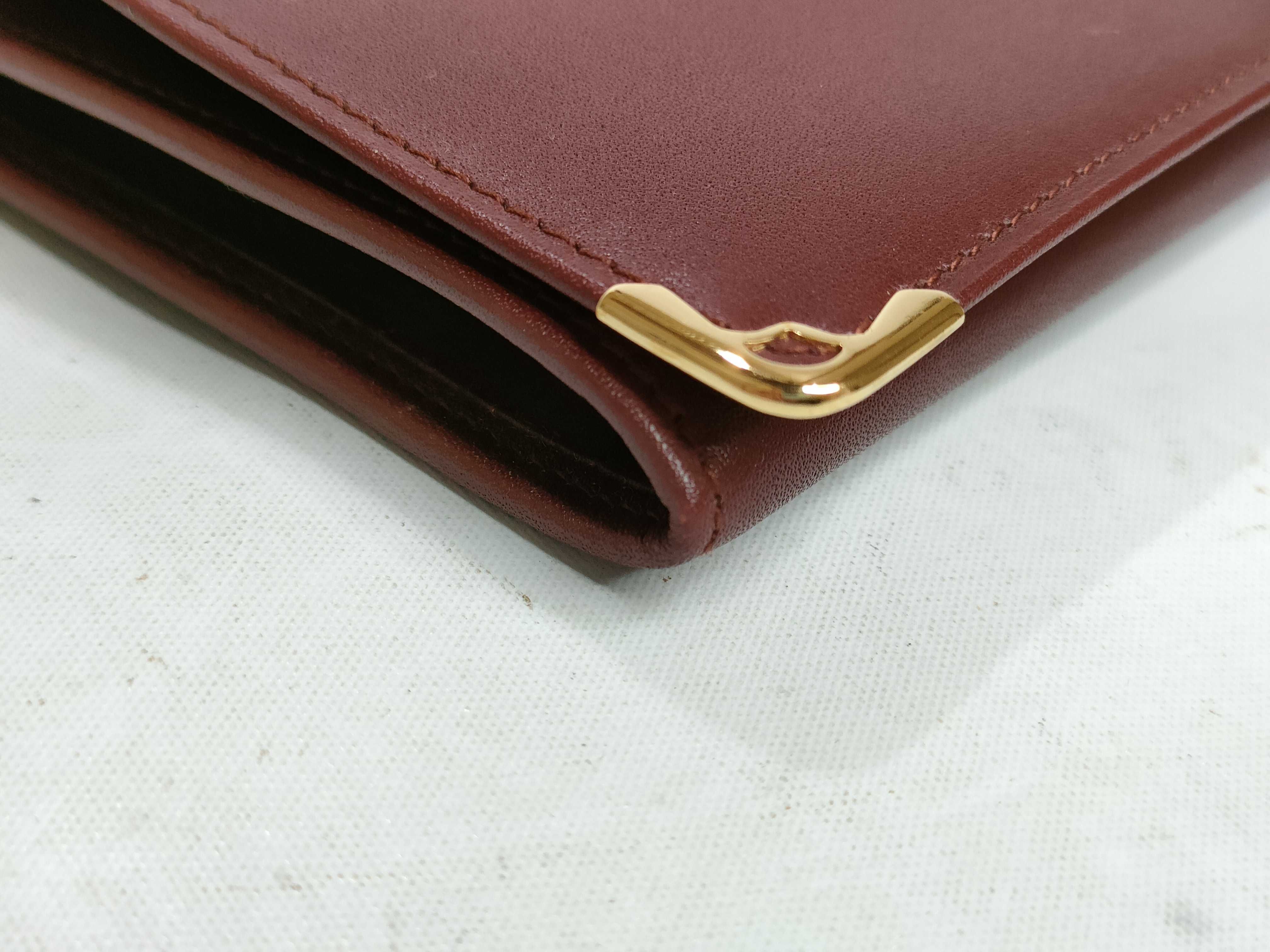 Must Long Wallet, Clasp Closure, Bordeaux — view 4