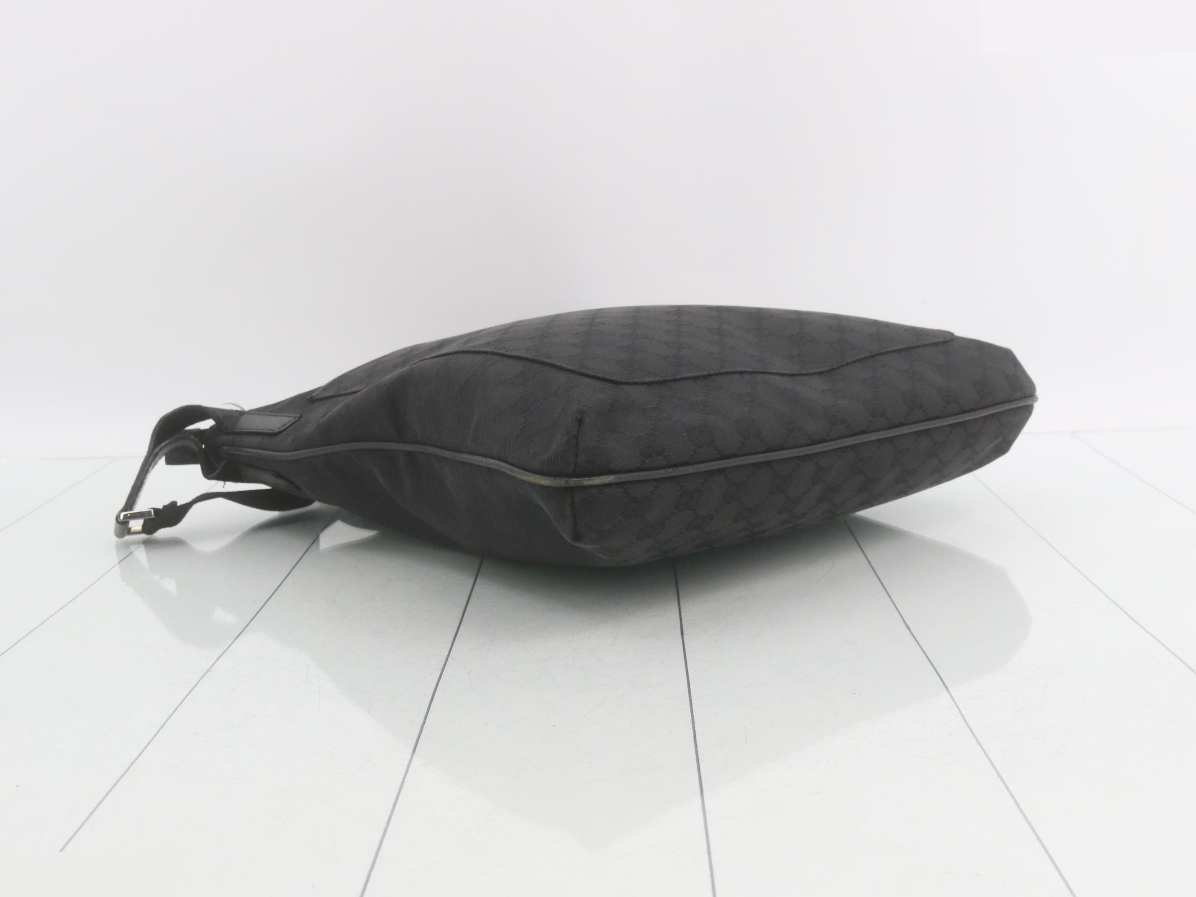 GG Canvas (Bag) - Shoulder Bag — view 5