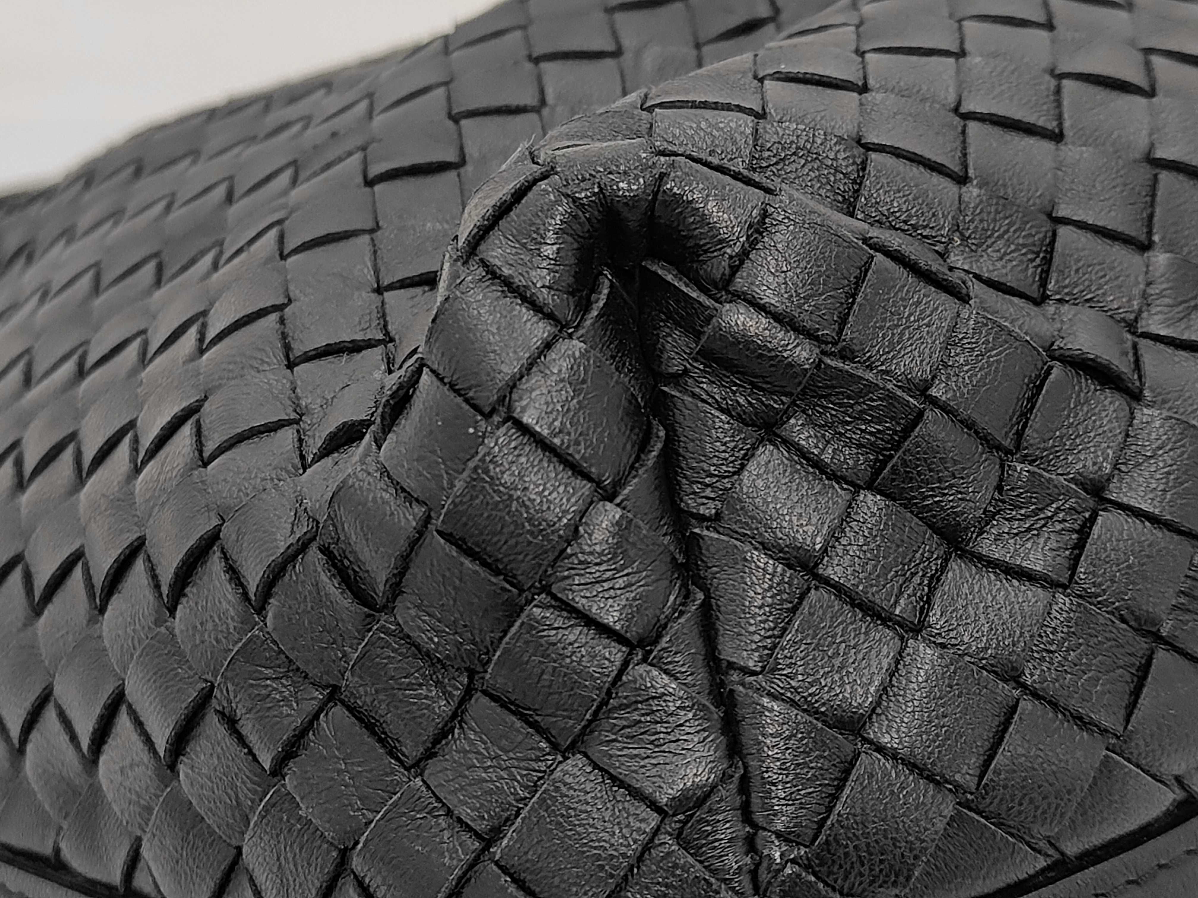 One-Shoulder Bag, Black Shoulder Bag — view 7