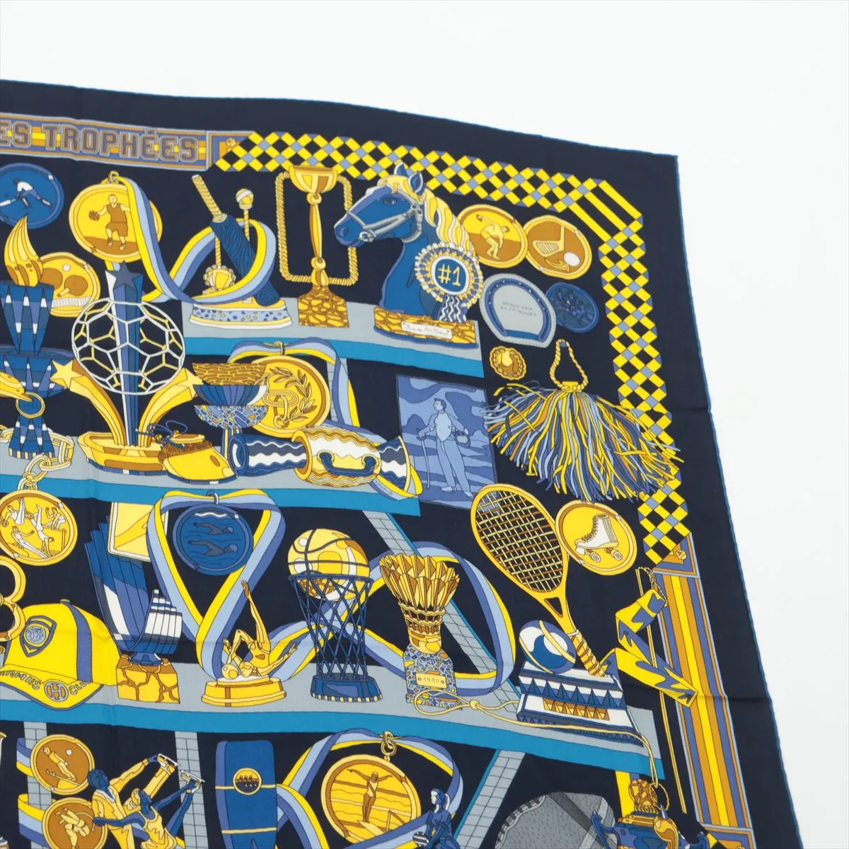 Carre 140 LES TROPHEES Trophy Stole Cashmere x Silk Marine Thread Fuzz Paper tag included Jean — view 3