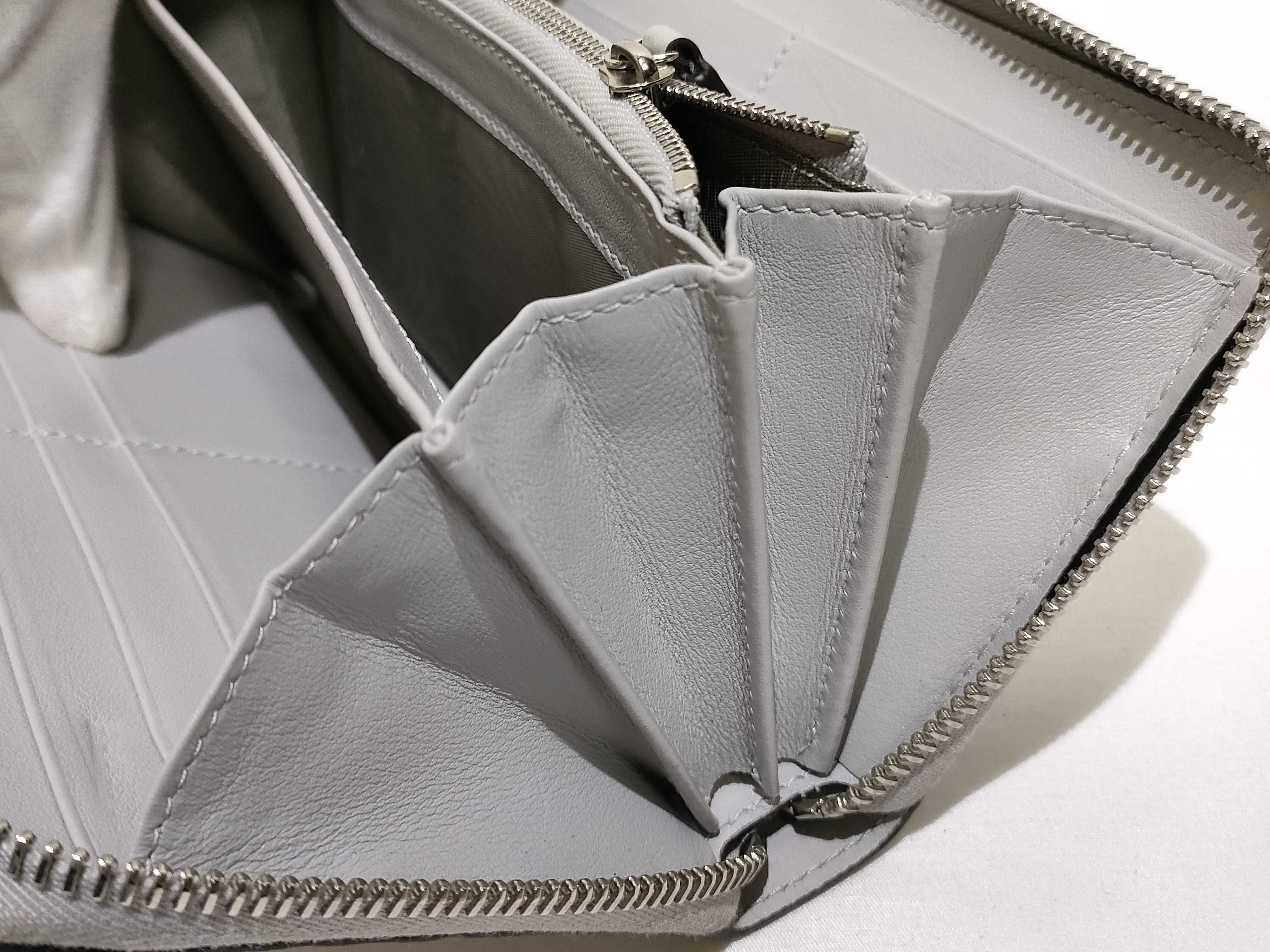 Long Wallet (Japan Limited Edition) — view 15
