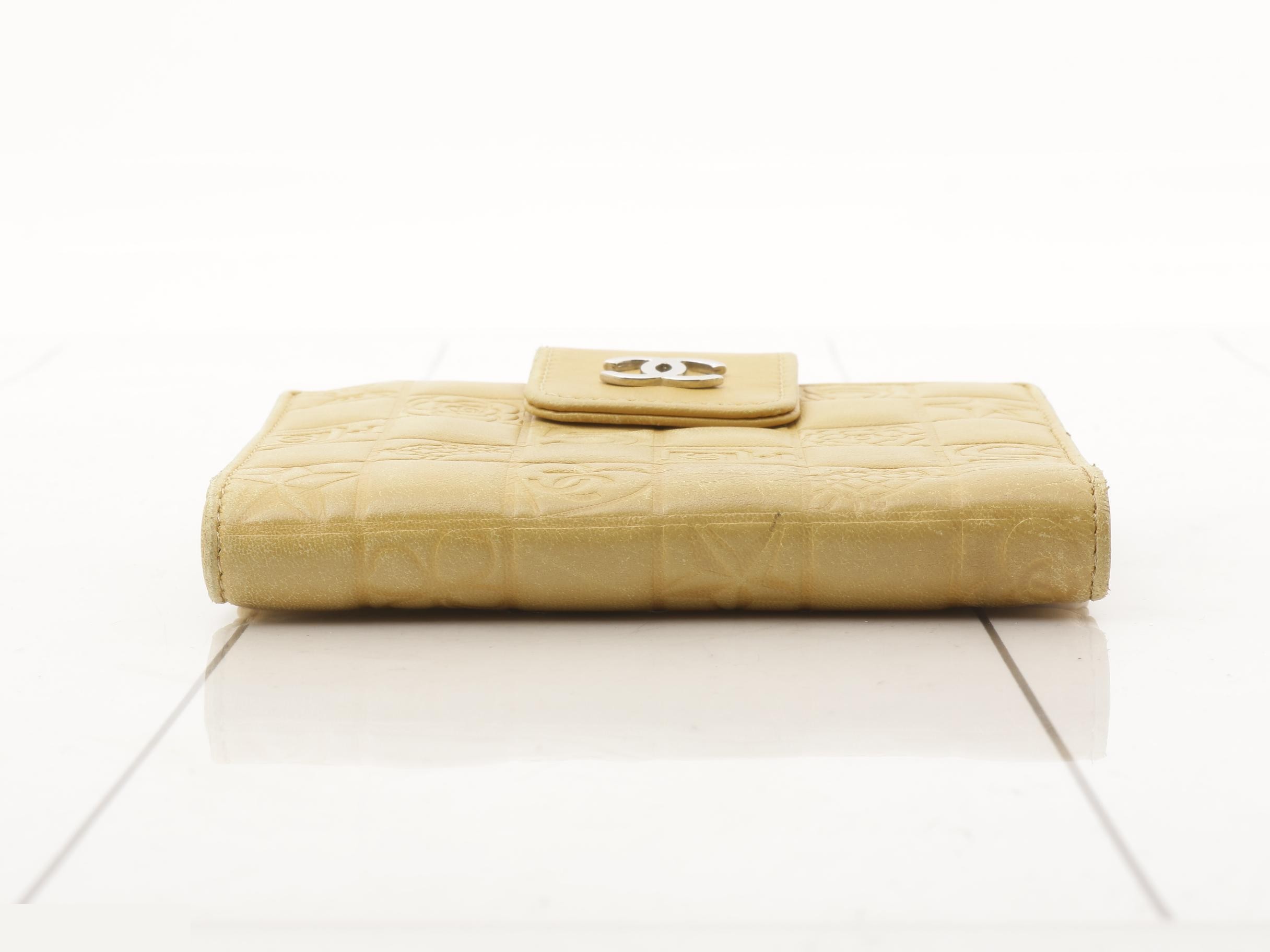 Icon Line Bi-fold Wallet — view 3