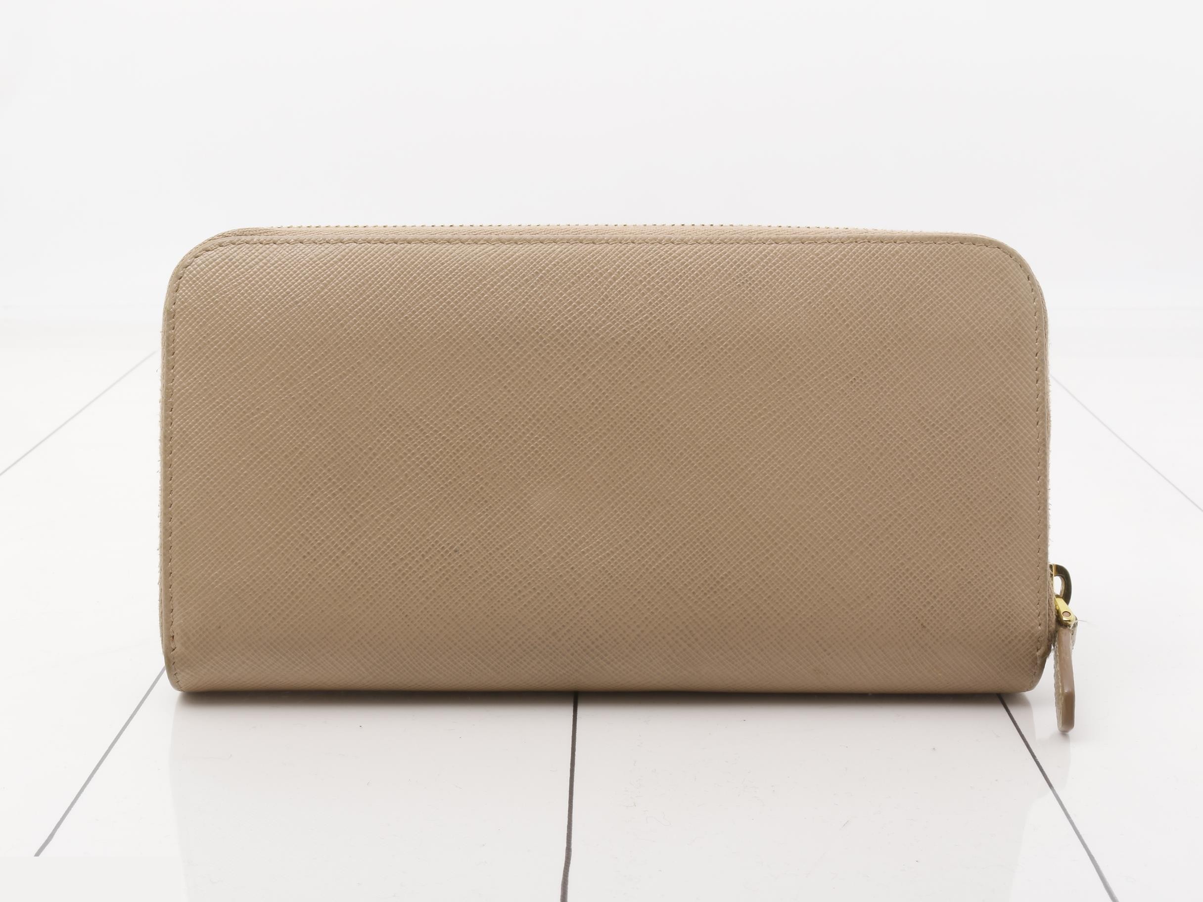 Saffiano Long Wallet — view 2