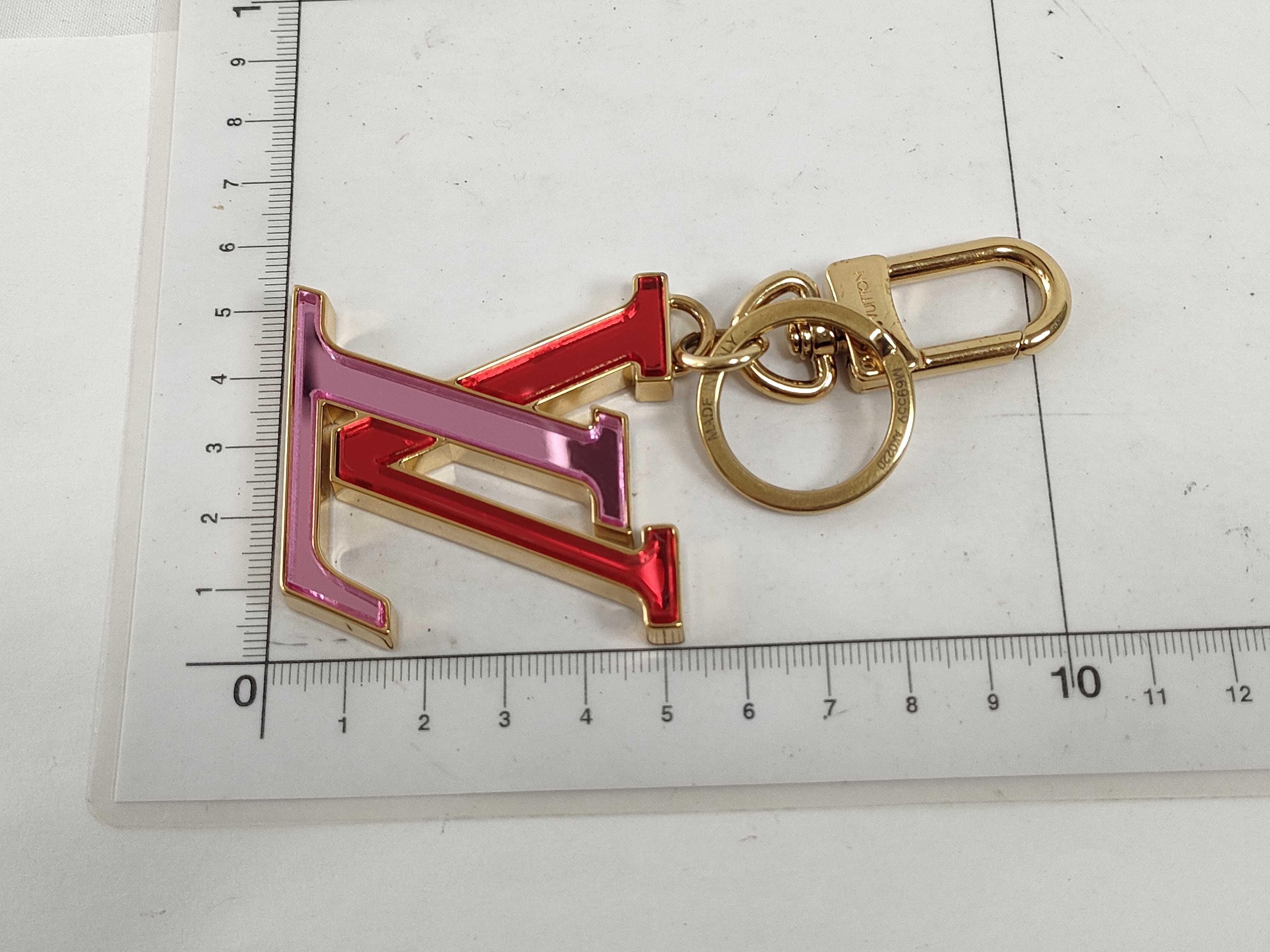 Porte Clés LV Glass M69559 Keyring Bag Charm Key Case — view 11