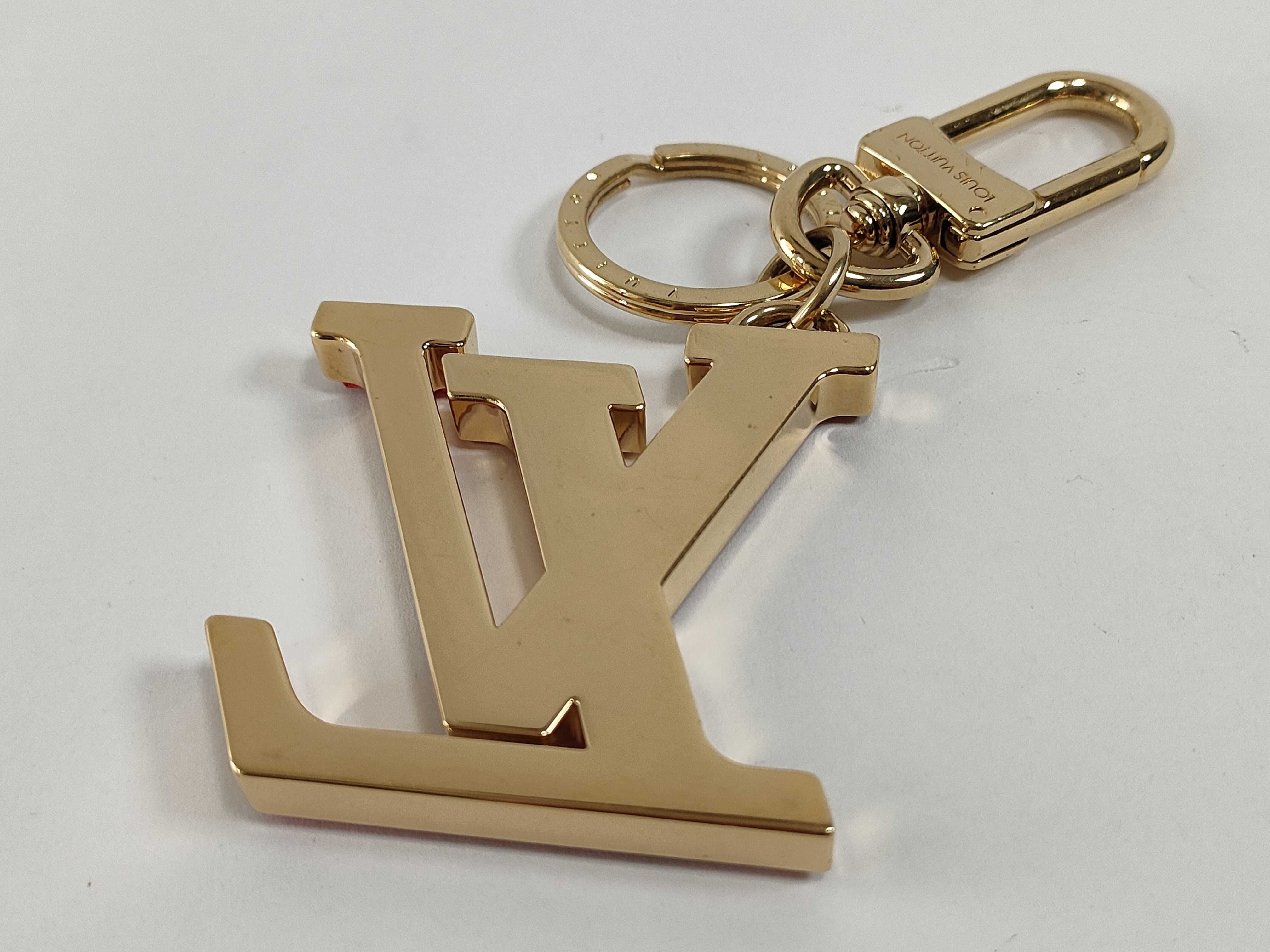 Porte Clés LV Glass M69559 Keyring Bag Charm Key Case — view 4
