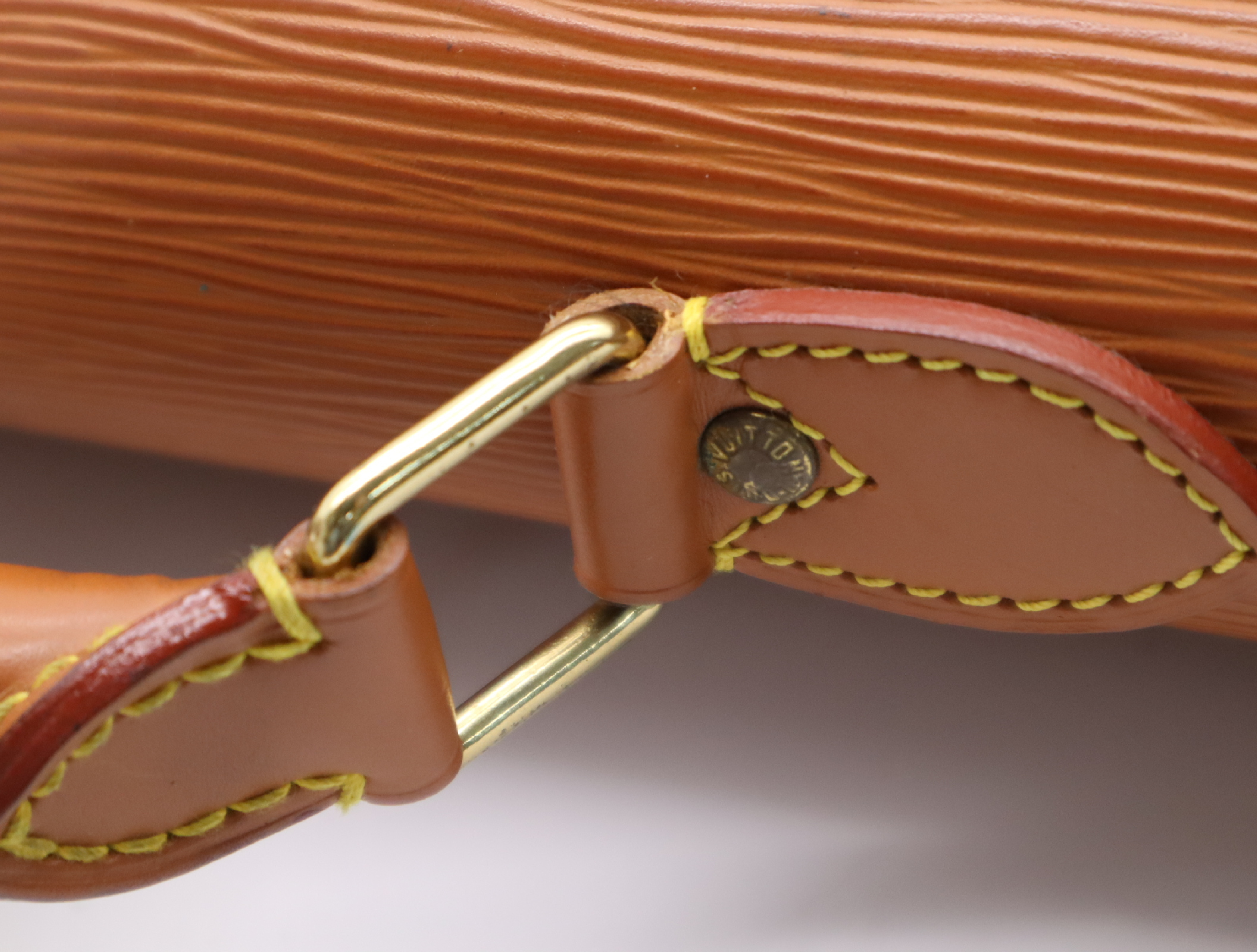 M54418 Epi Serviette Ambassador Zipangu Gold Business Bag — view 10
