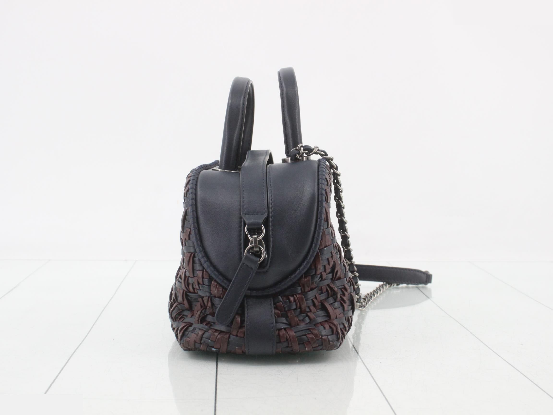 Chain shoulder bag — view 4