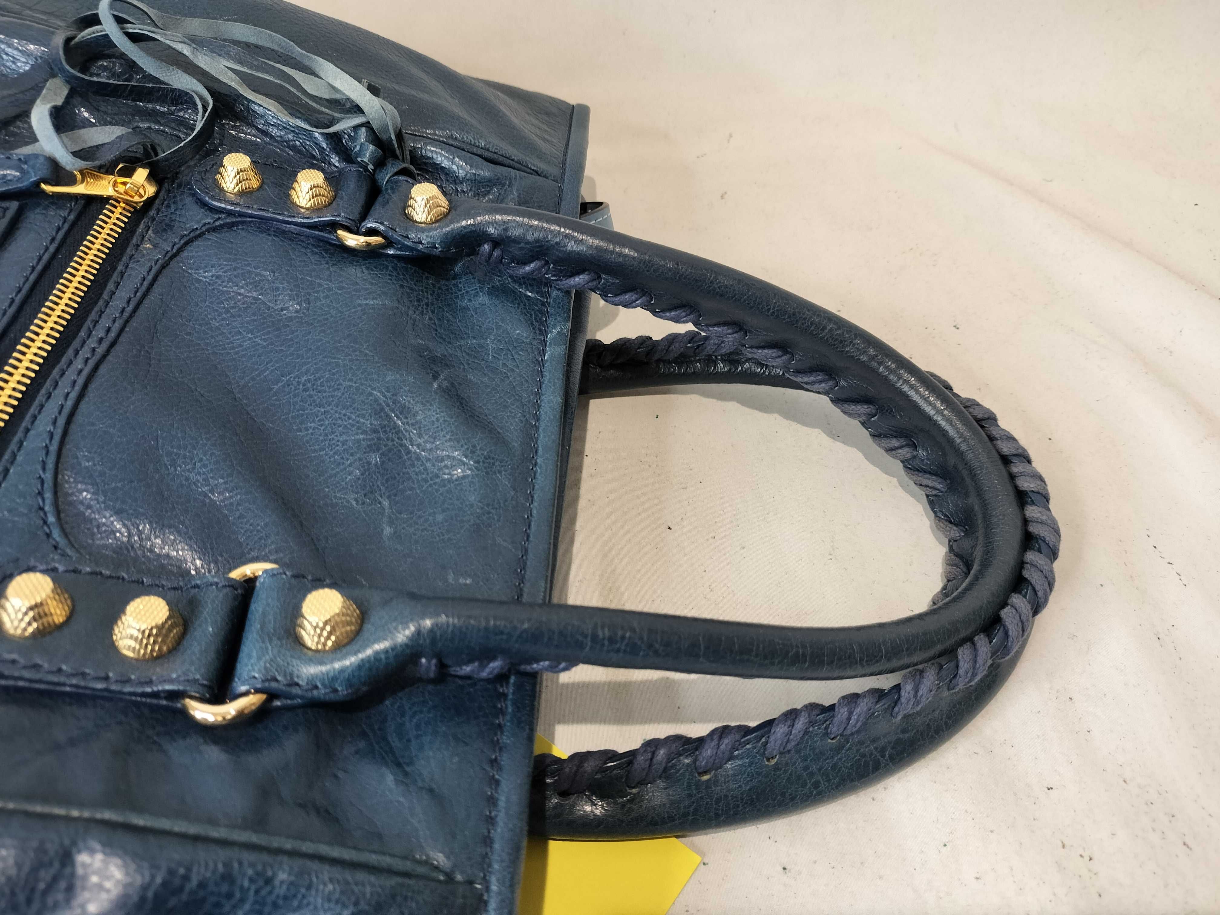 The Giant City Handbag — view 3