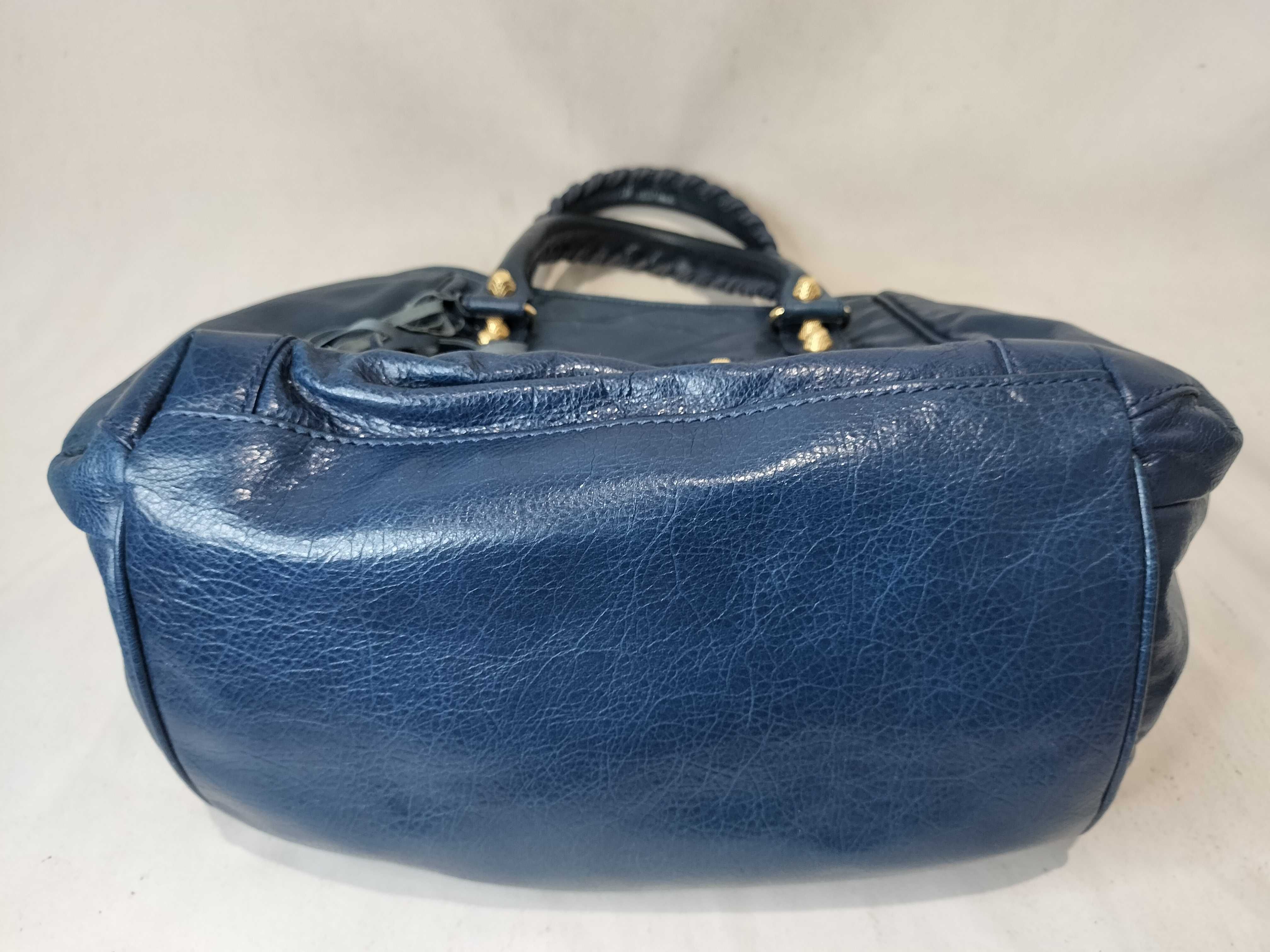 The Giant City Handbag — view 7