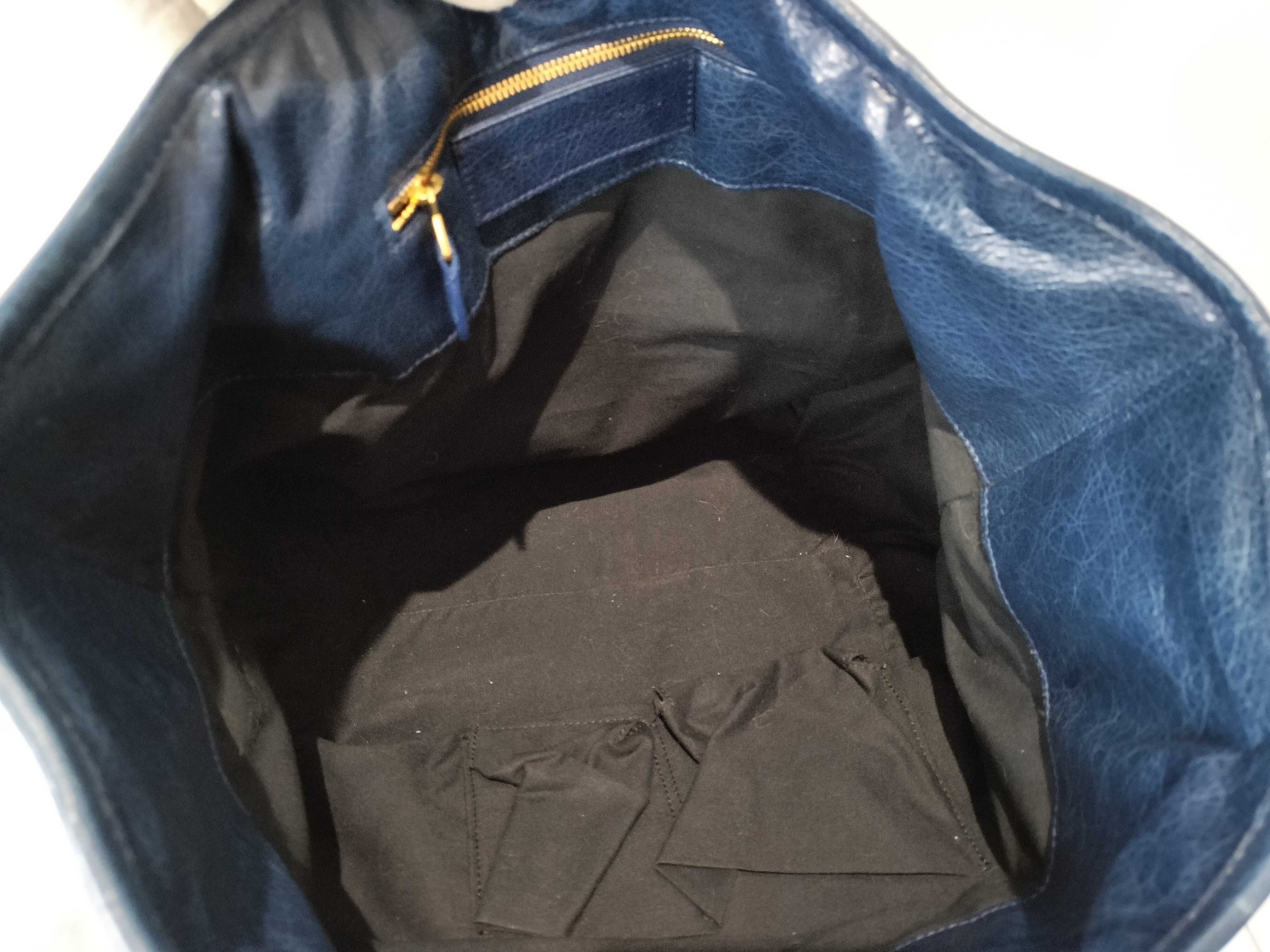 The Giant City Handbag — view 8