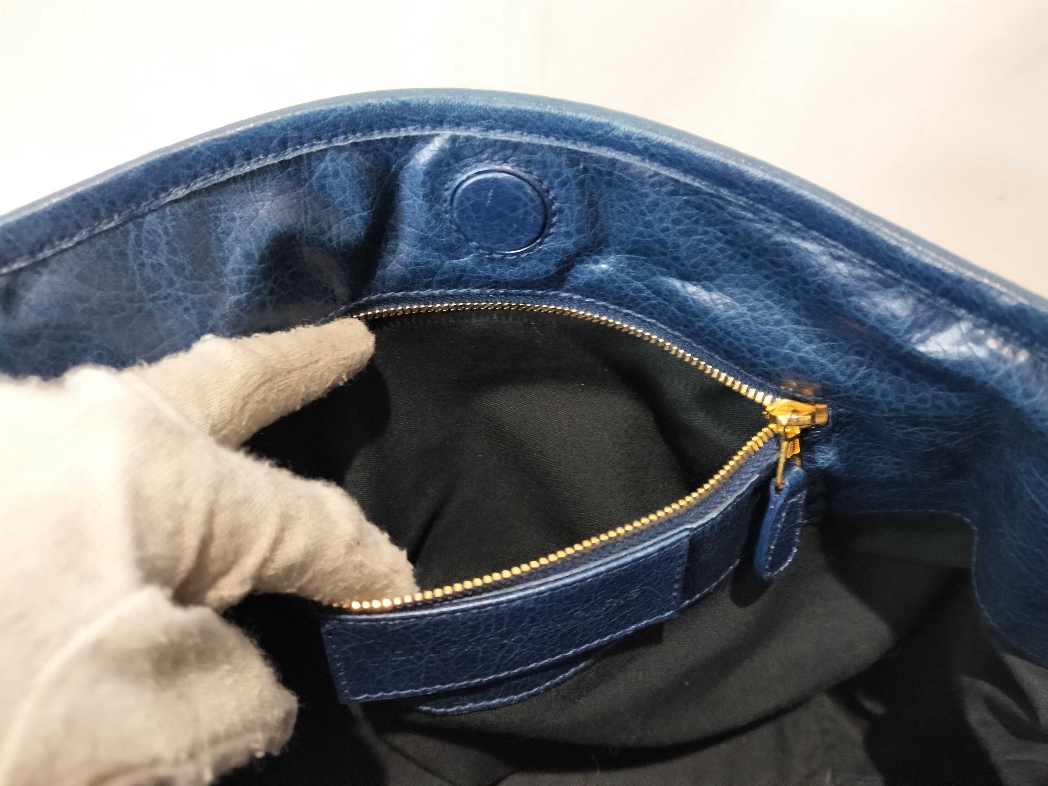 The Giant City Handbag — view 9