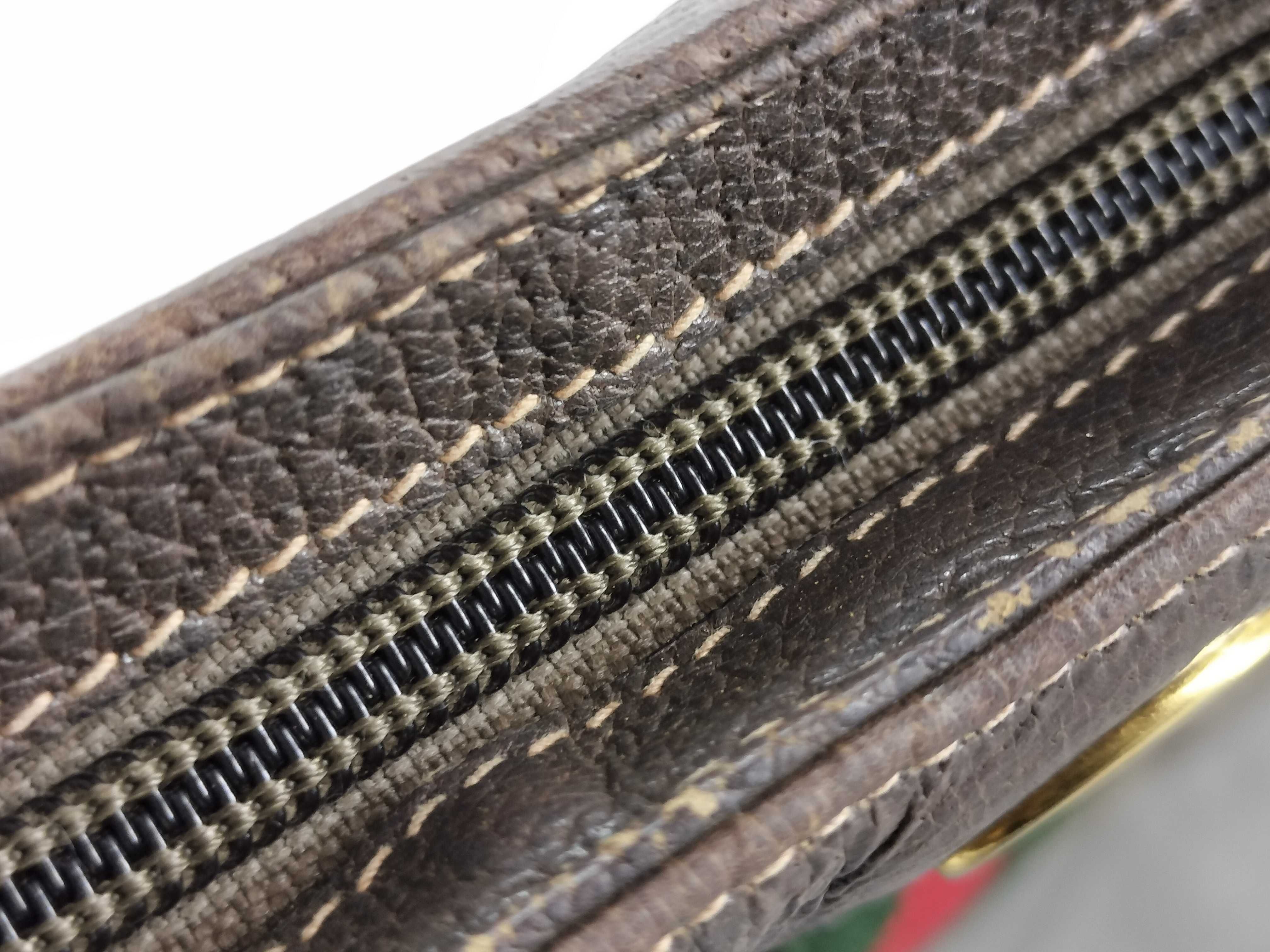 GG Supreme Gucci Sherry Line Shoulder Bag — view 8