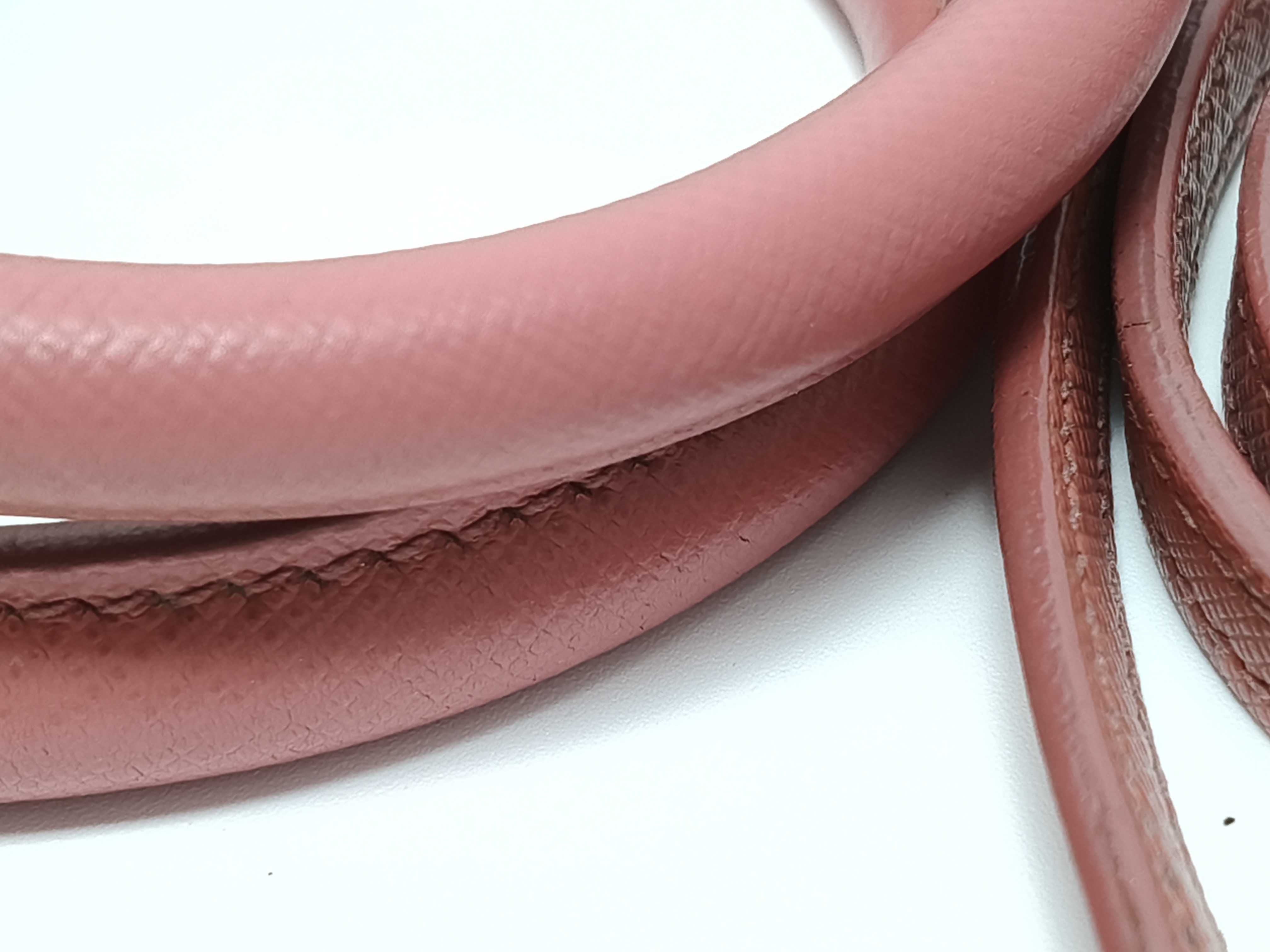 handbag — view 4