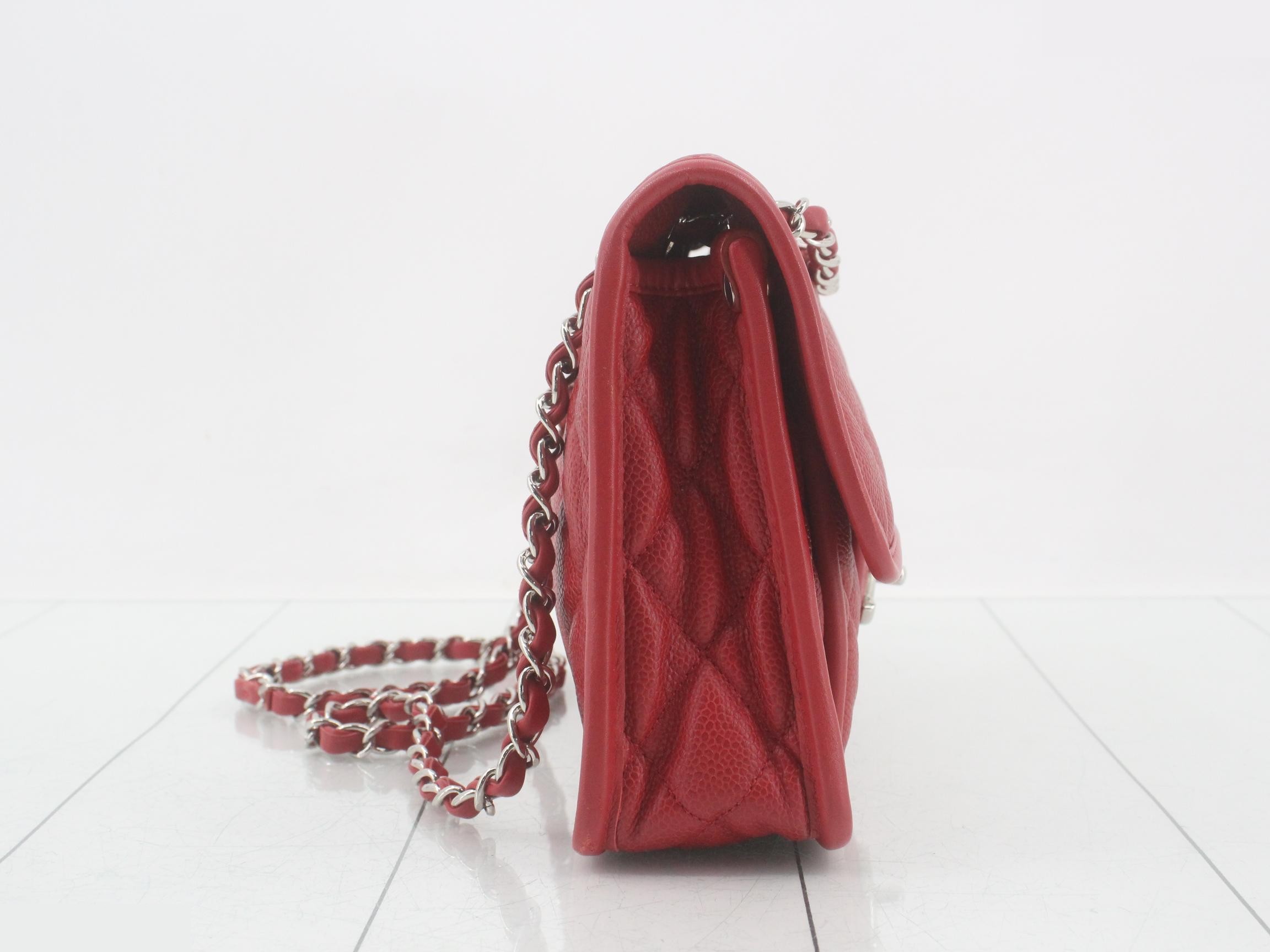 French Riviera Chain Shoulder Bag, Series 17, Caviar Leather — view 4