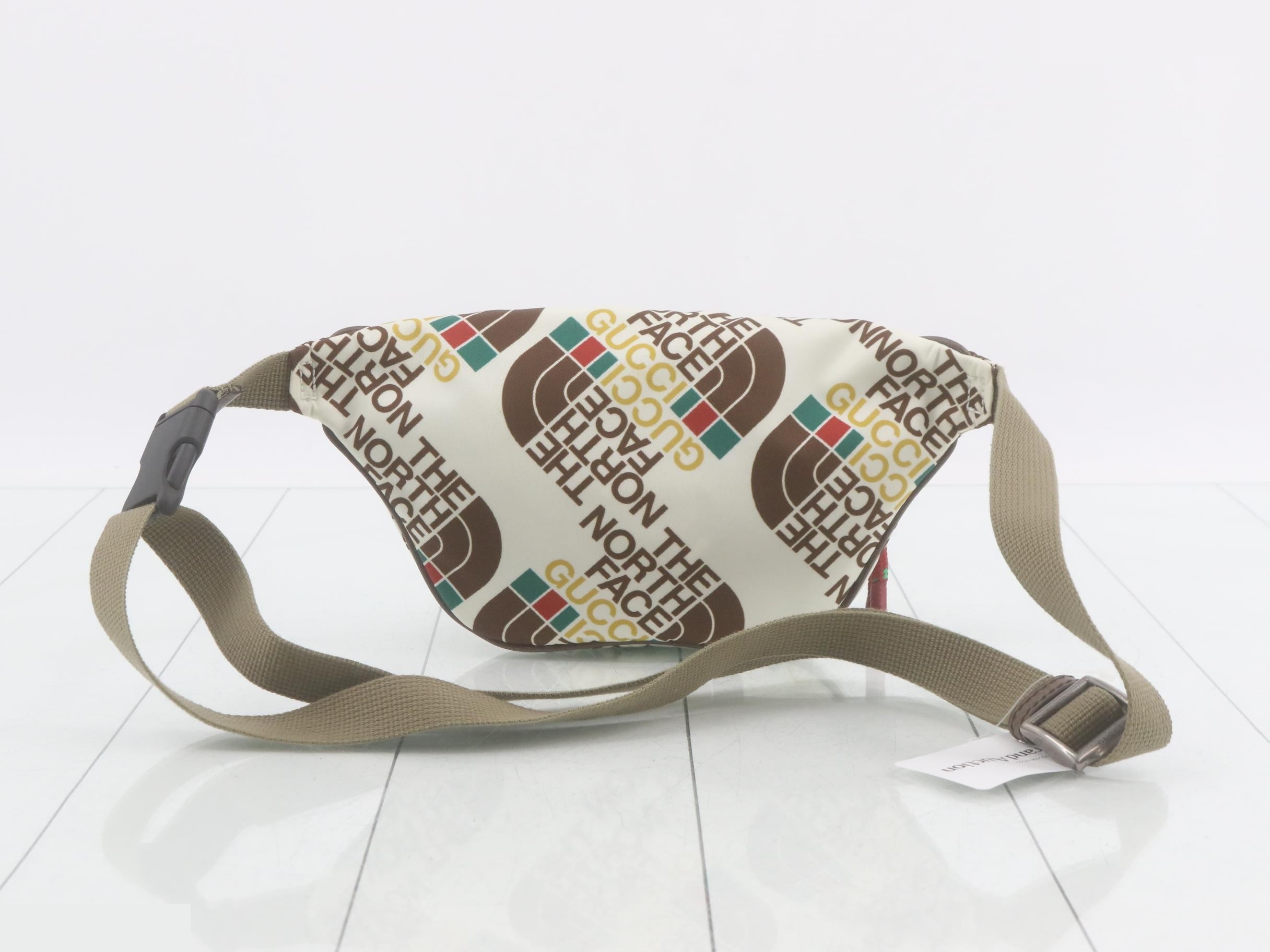 x The North Face collaboration waist bag — view 2