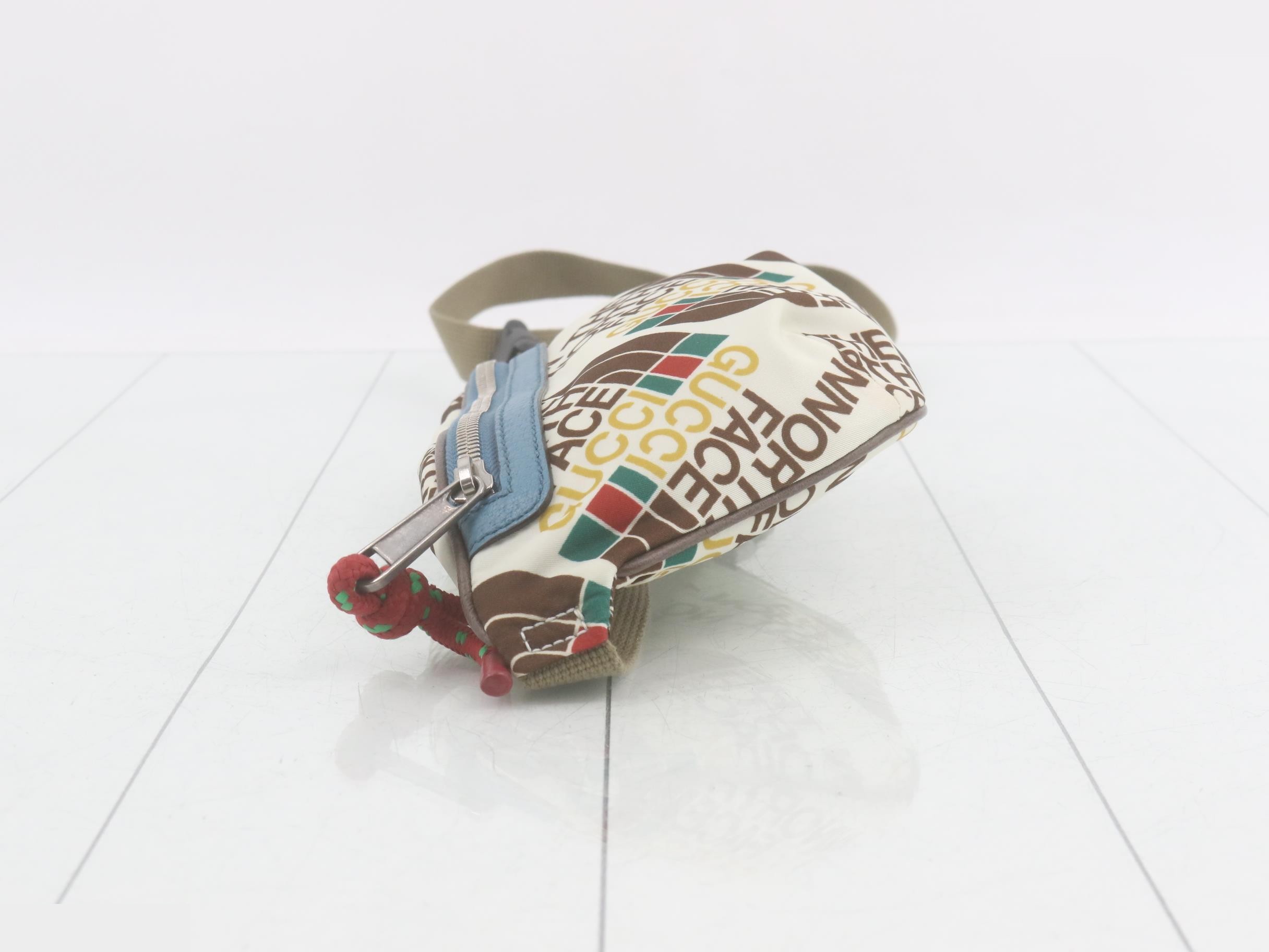 x The North Face collaboration waist bag — view 4