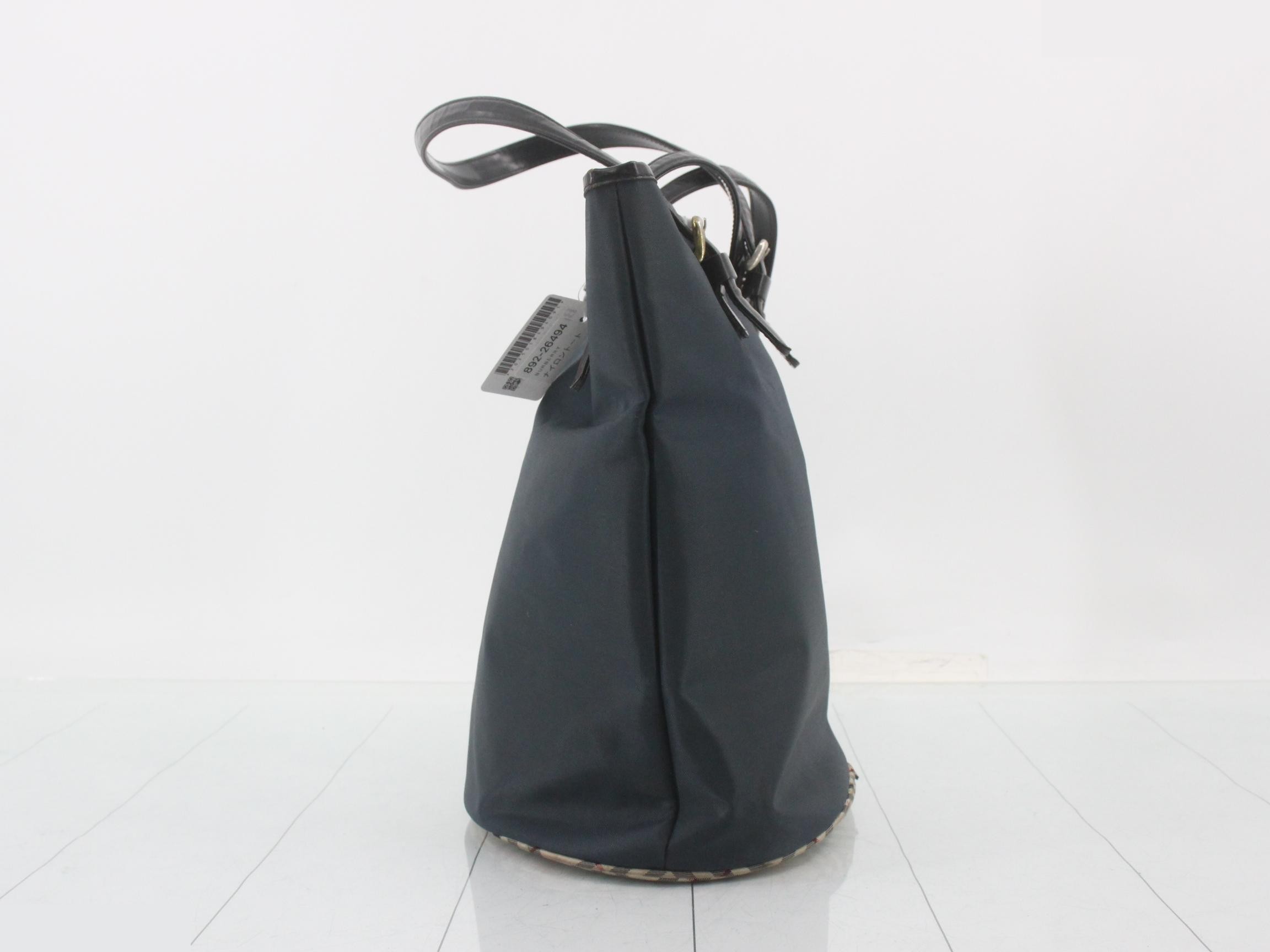 Nylon tote bag — view 3
